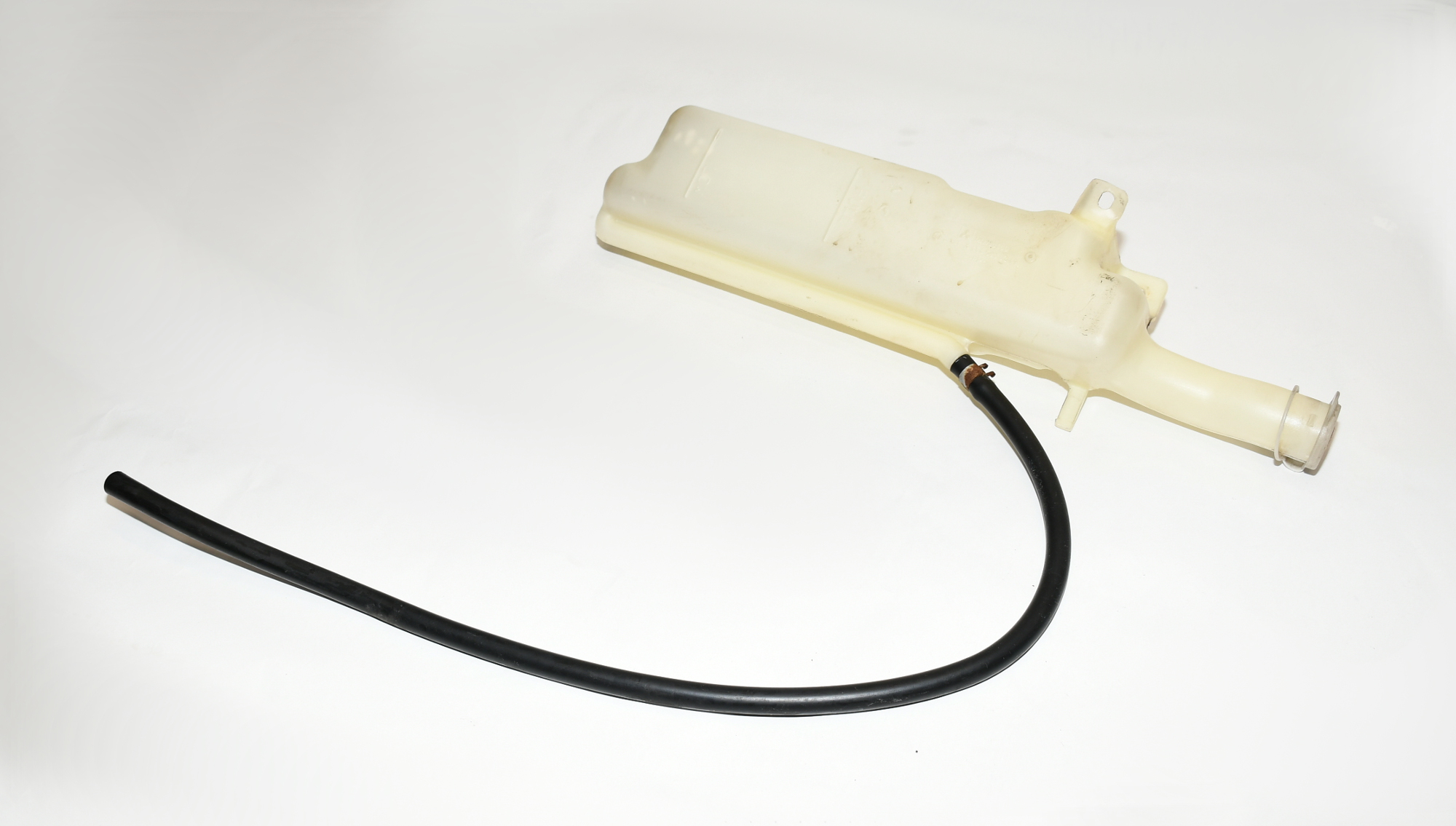 Ausgleichsbehälter Kühlmittel  MN130400 Colt 6 CZC Cabrio Original mitsubishi 