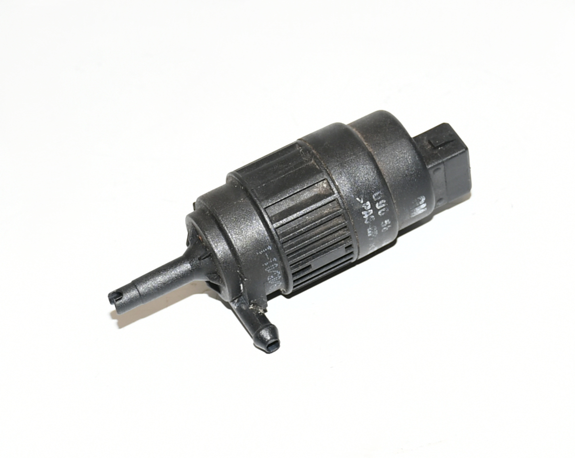 Waschwasserpumpe Scheibenreinigung  90585761 Tigra Twin Top Original Opel 