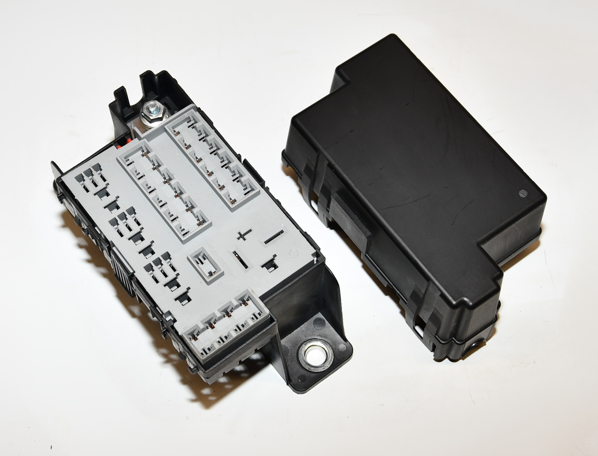 Steuergerät Sicherungskasten Zentralelektrik  93189297 Corsa D Original Delphi 