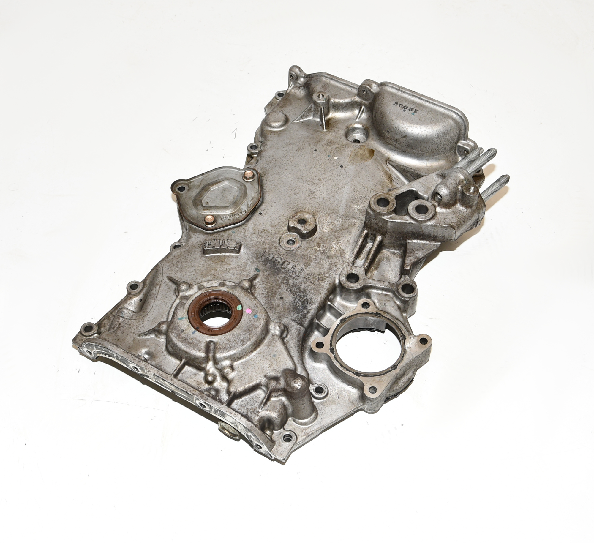 Abdeckung Steuerkette Stirndeckel  1060A142 Space Star VI 1,2 59KW 3A92 Orig. 