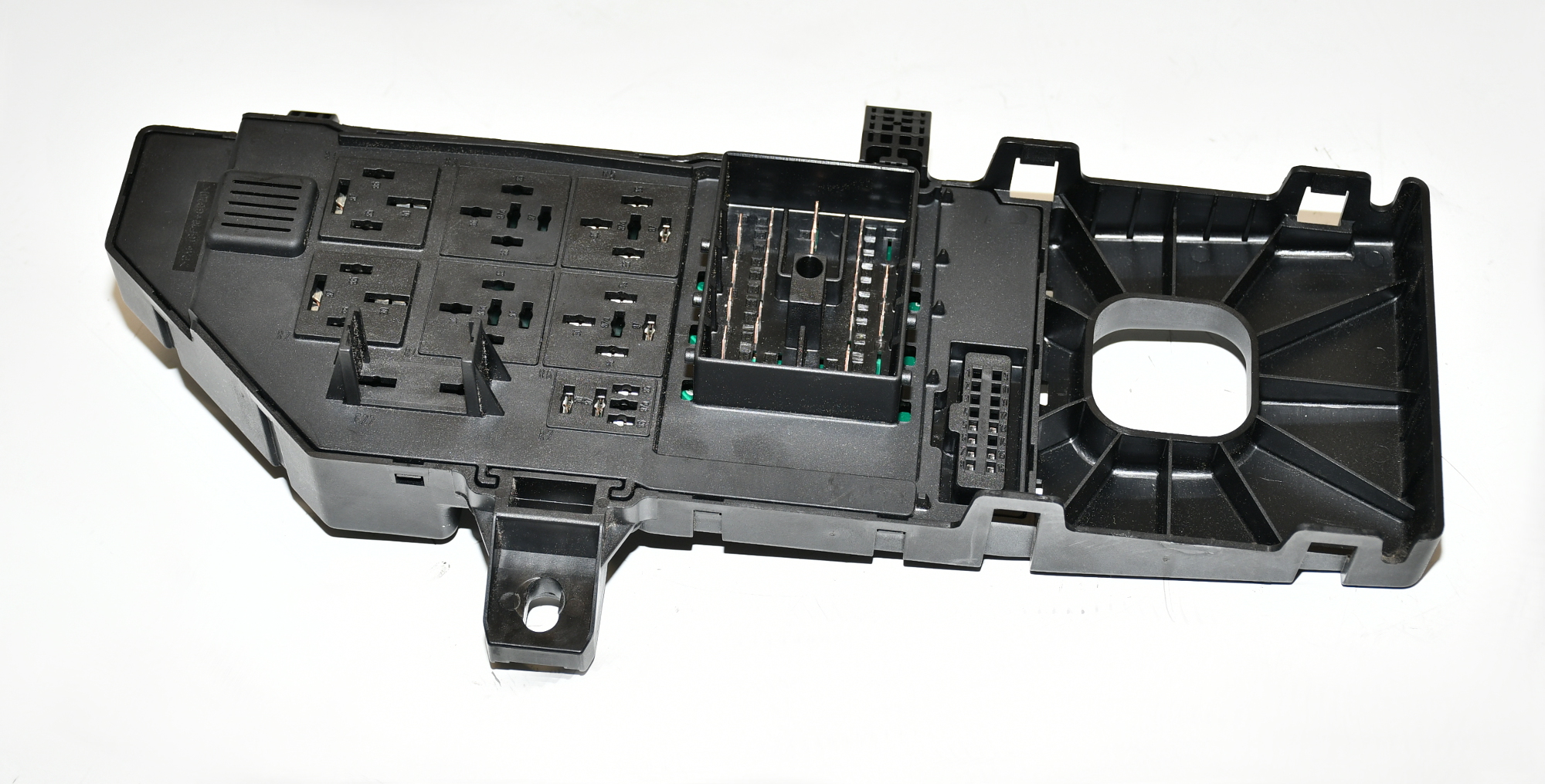 Steuergerät Sicherungskasten Zentralelektrik  13223678 nicht entheiratet  Opel 