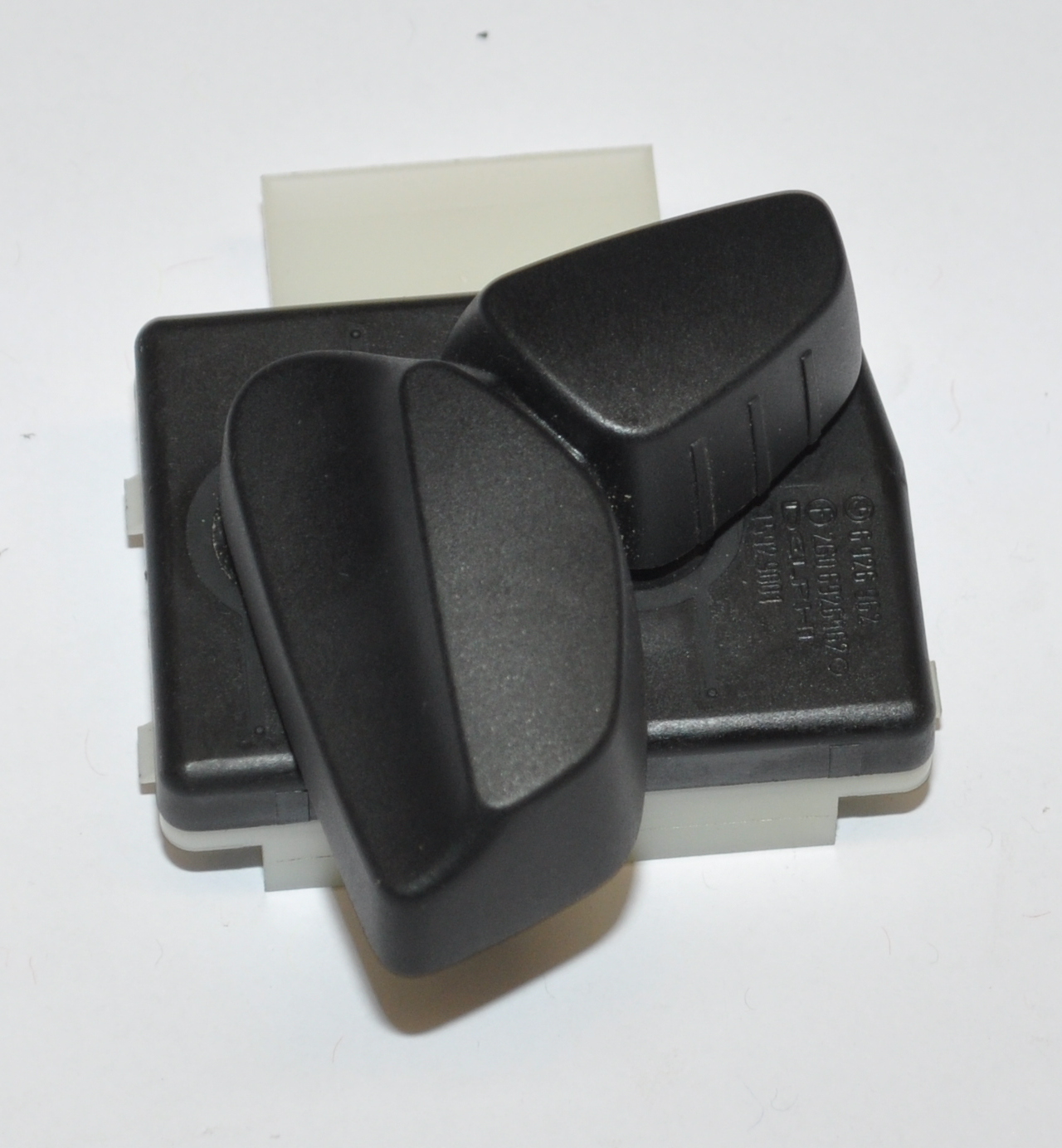 Schalter elektr. Sitzverstellung Vorne,Rechts 61316926962 E60 520I Original BMW 