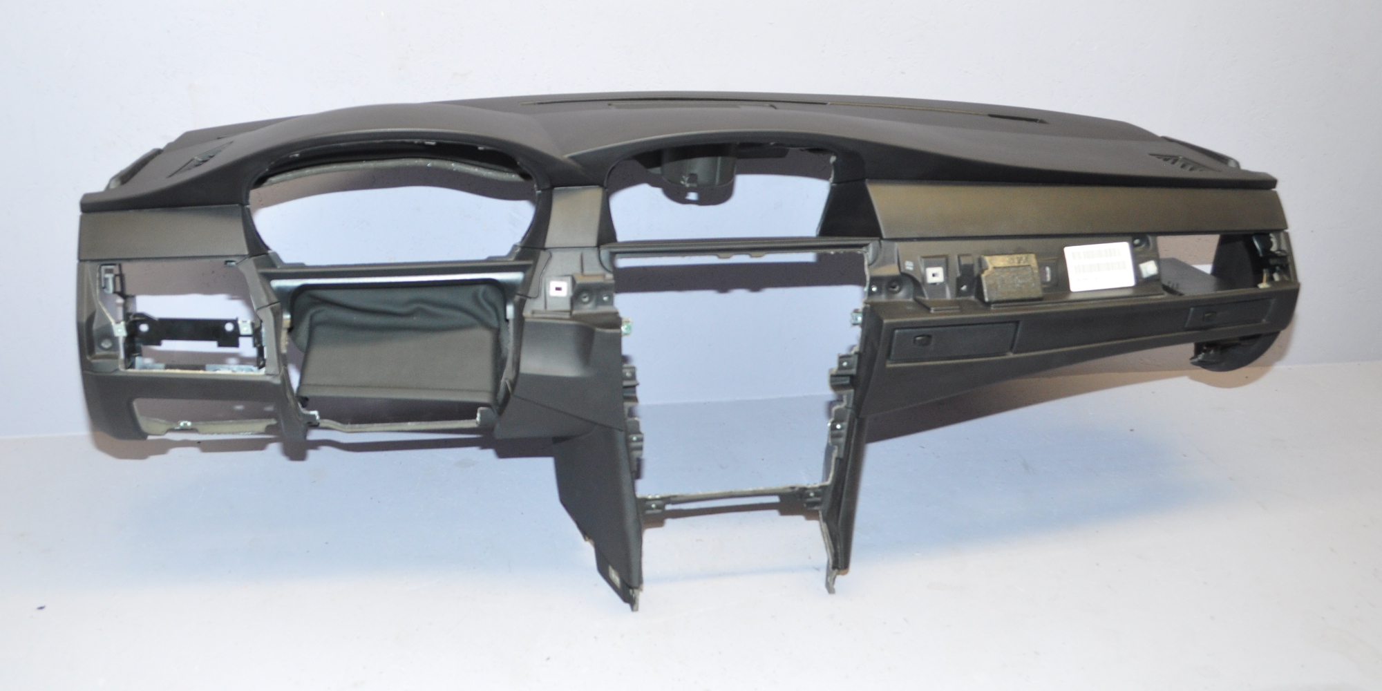 Armaturenbrett Schalttafel Cockpit  51457063264 E60 520I Original BMW   