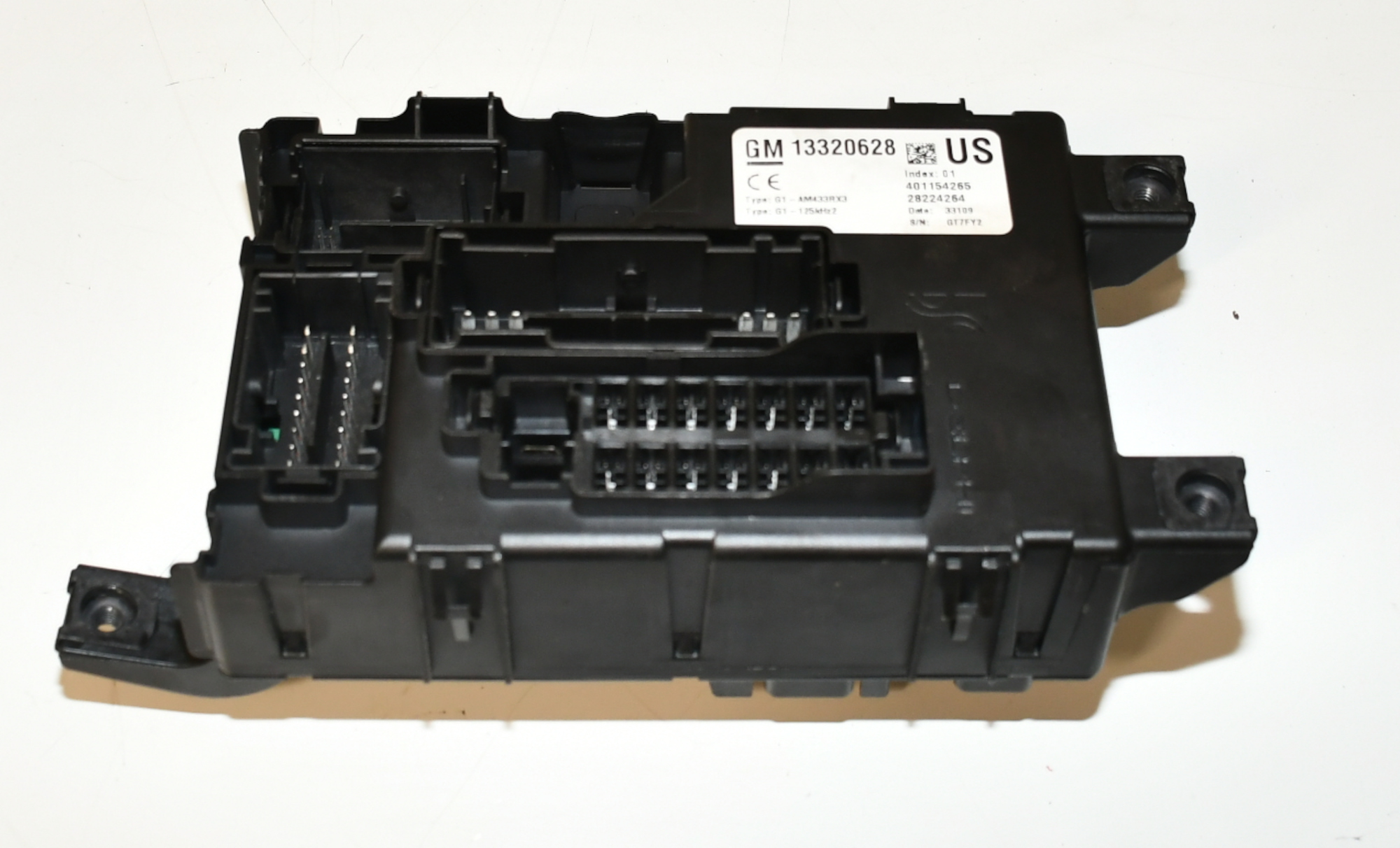 Steuergerät Sicherungskasten Zentralelektrik  13320628 Corsa D Original Delphi 