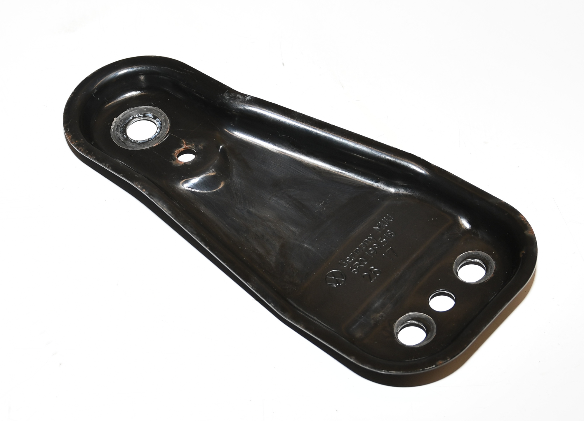 Aggregateträger Motorträger Vorderachse Rechts Halter 6R0199518 Fabia NJ3 VW 
