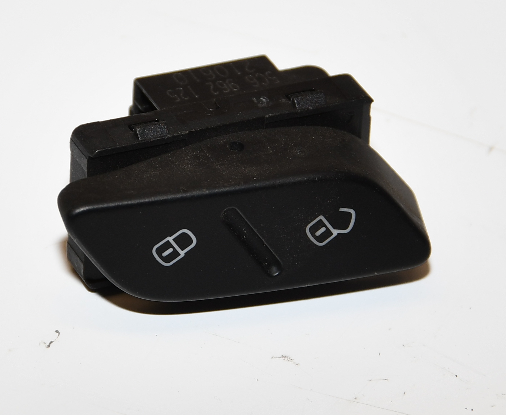 Sicherheitsschalter Taster Zentralverriegelung   5C6962125 REH Jetta Original 