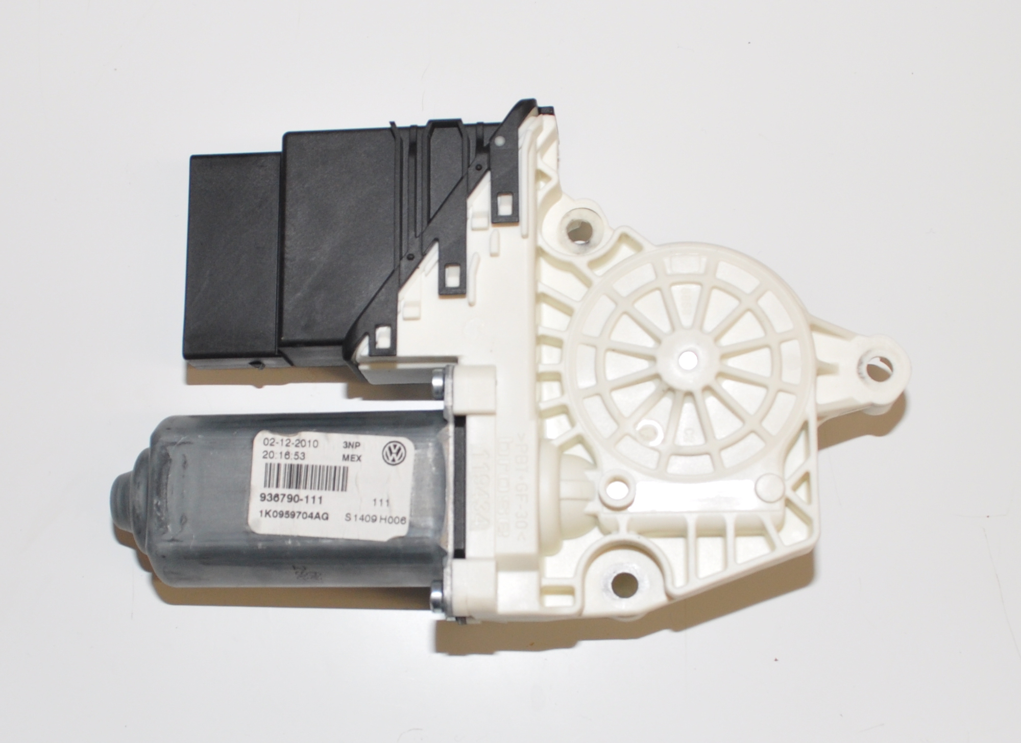 Fensterhebermotor mit Steuergerät Hinten,Rechts 1K0959704AG VW1 Jetta Original 