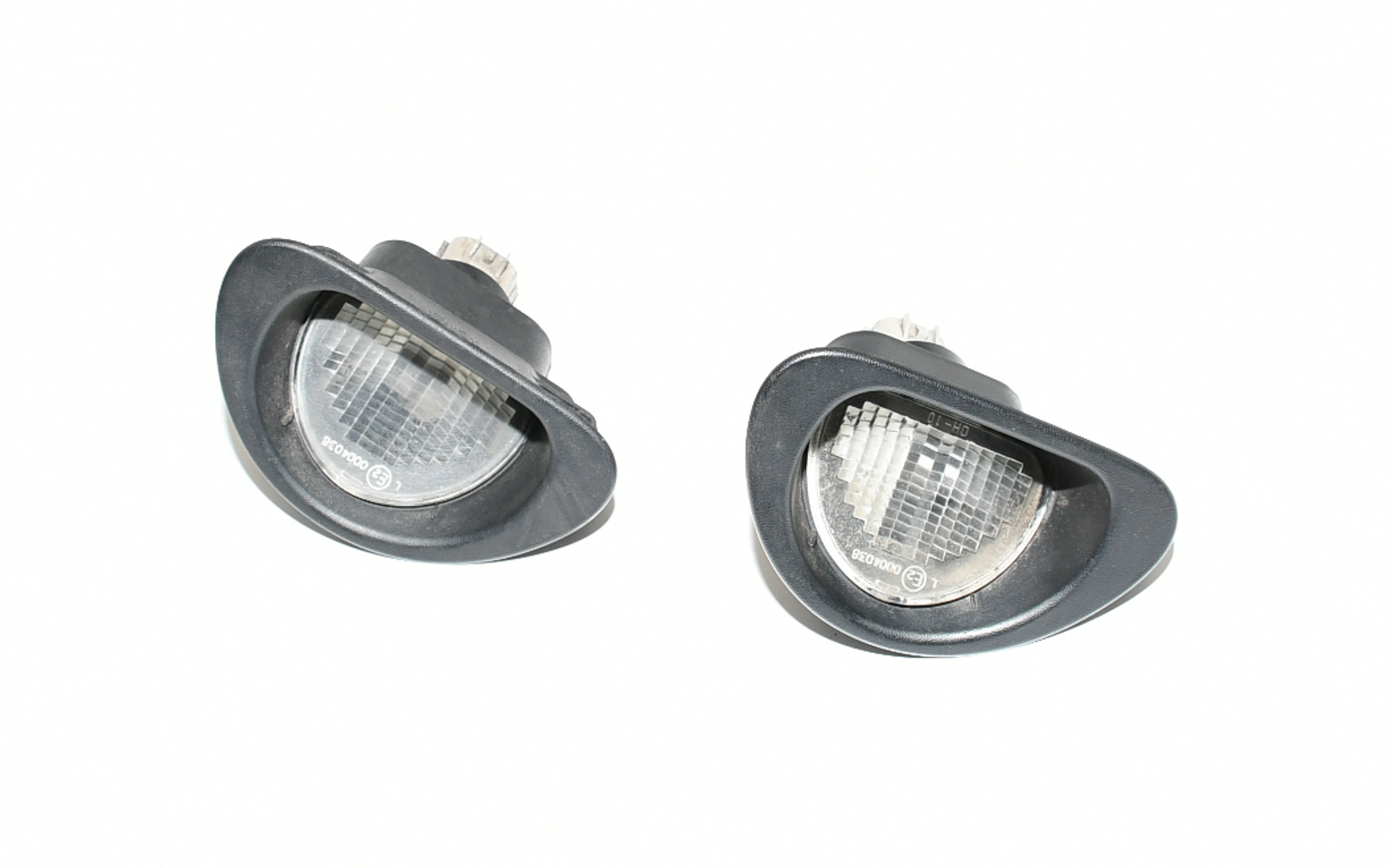 Kennzeichenleuchte Hinten,Rechts,Links Set 81270-0H020  107 Original Valeo 