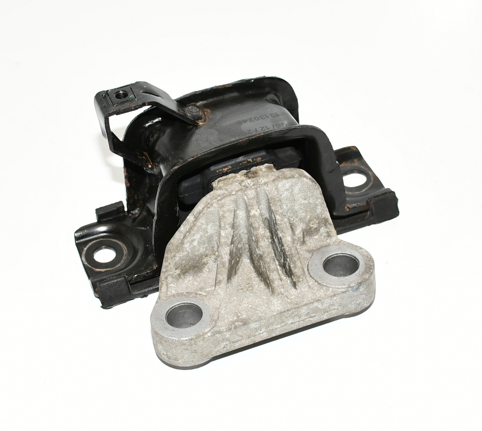 Motorlager Motorhalterung Motorstütze  13130745 Corsa D 1.2 51KW A12XEL Orig. 