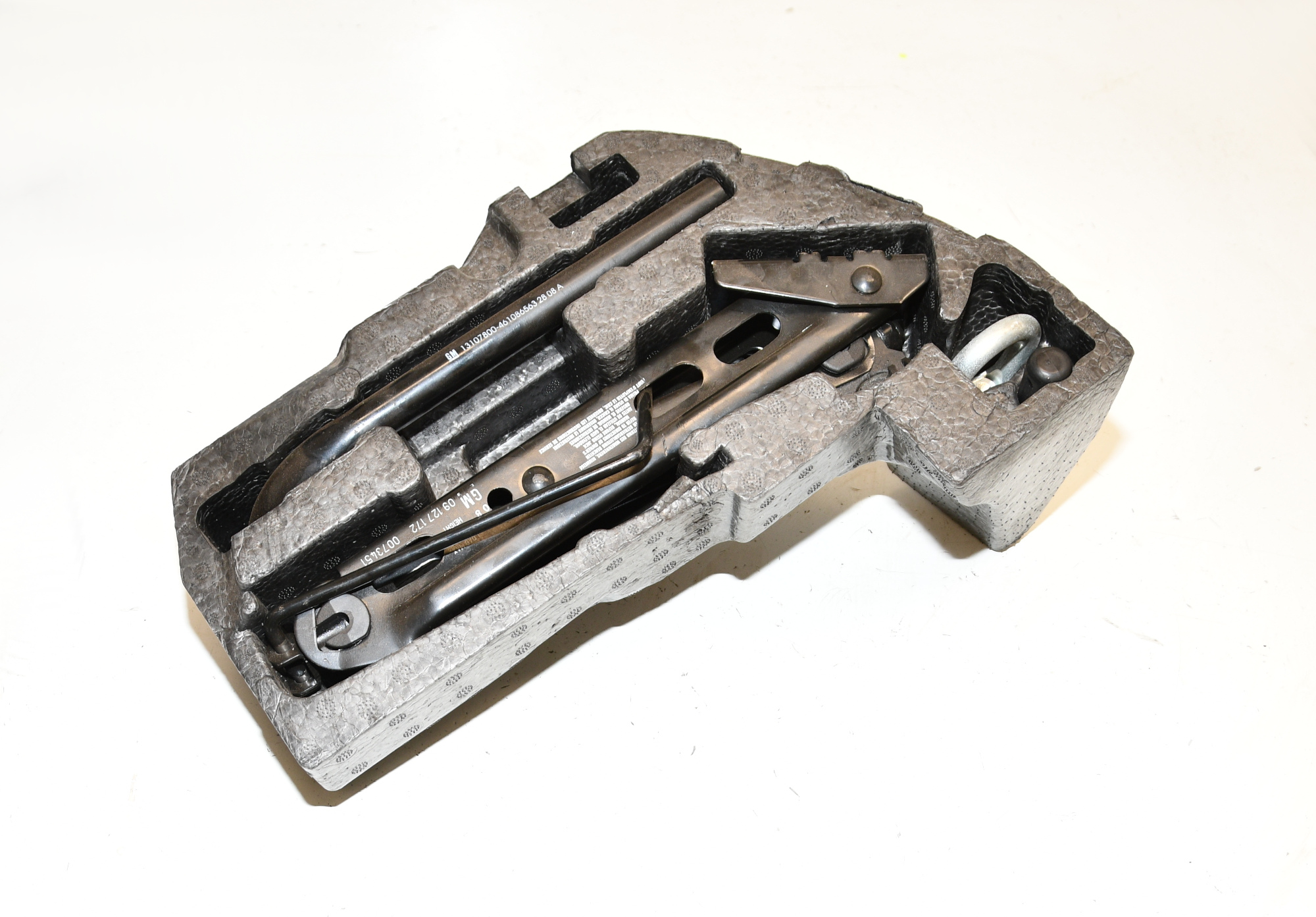 Wagenheber Autoheber  Werkzeugkasten Set 13299889 Corsa D Original Opel 