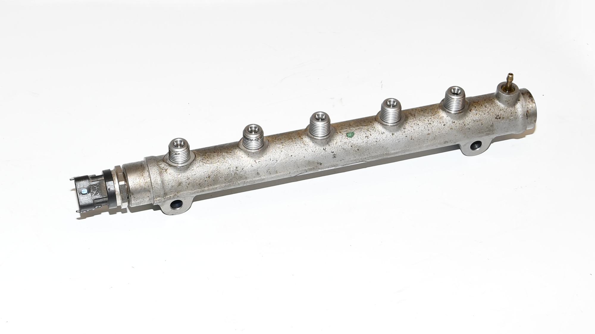 Kraftstoffverteiler Einspritzleiste  31400-27400 i30 FDH Original Bosch 