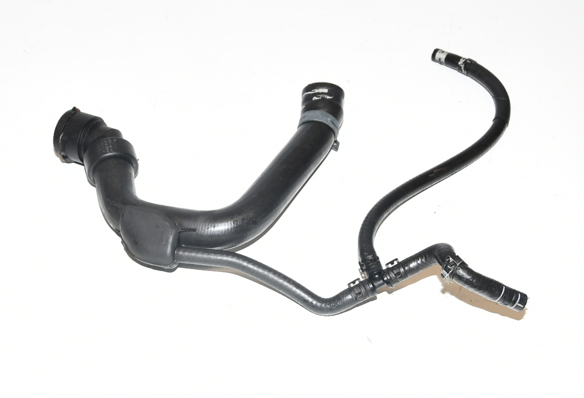 Kühlmittelschlauch Kühlwasserschlauch   4B0121101D A6 C5 Avant Original AUDI 