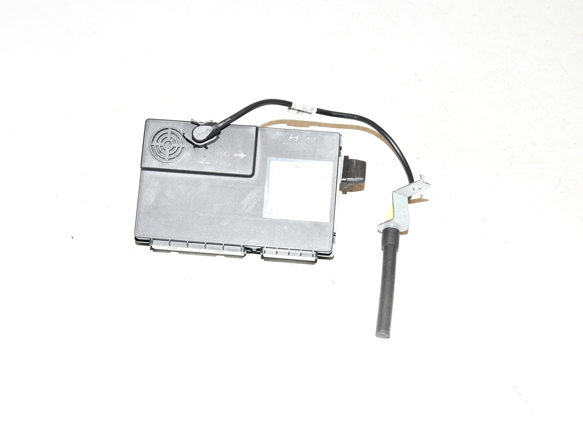 Bordnetzsteuergerät BCM Body Control Module  95400-2R000 i30 CW Kombi FDH 