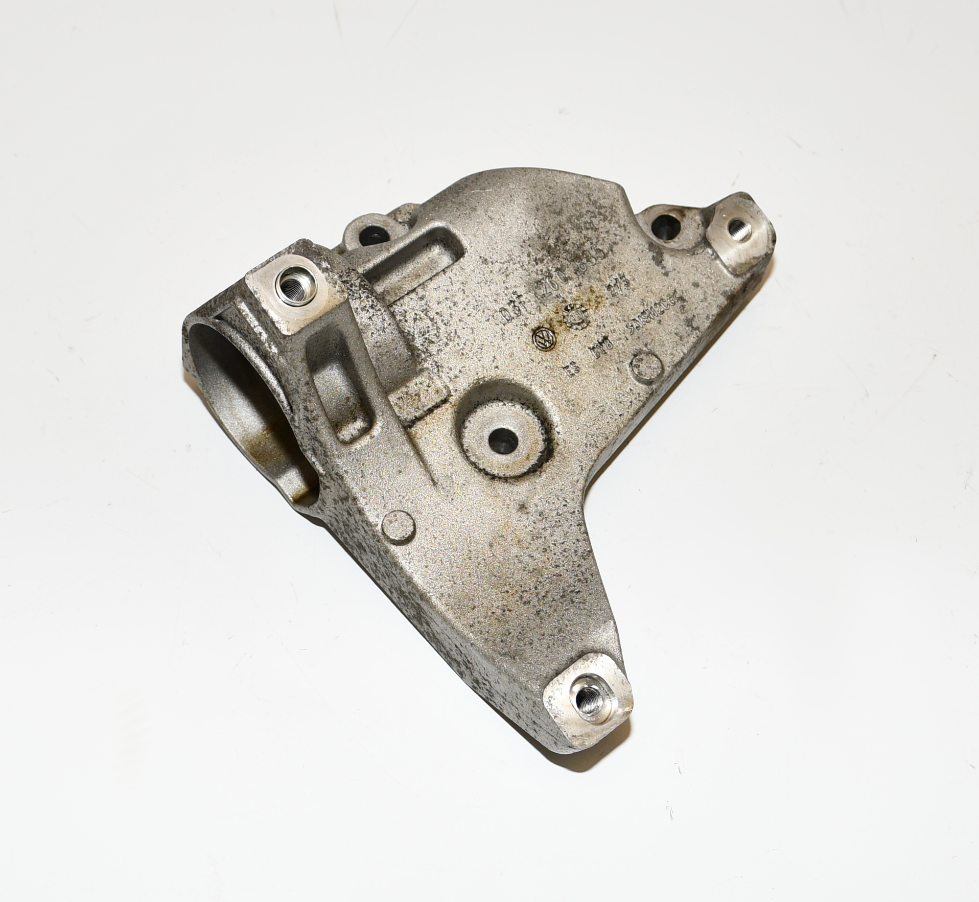 Konsole Aggregateträger  03F260885 Leon 1P 1.2TSI 77KW CBZB Original Seat 