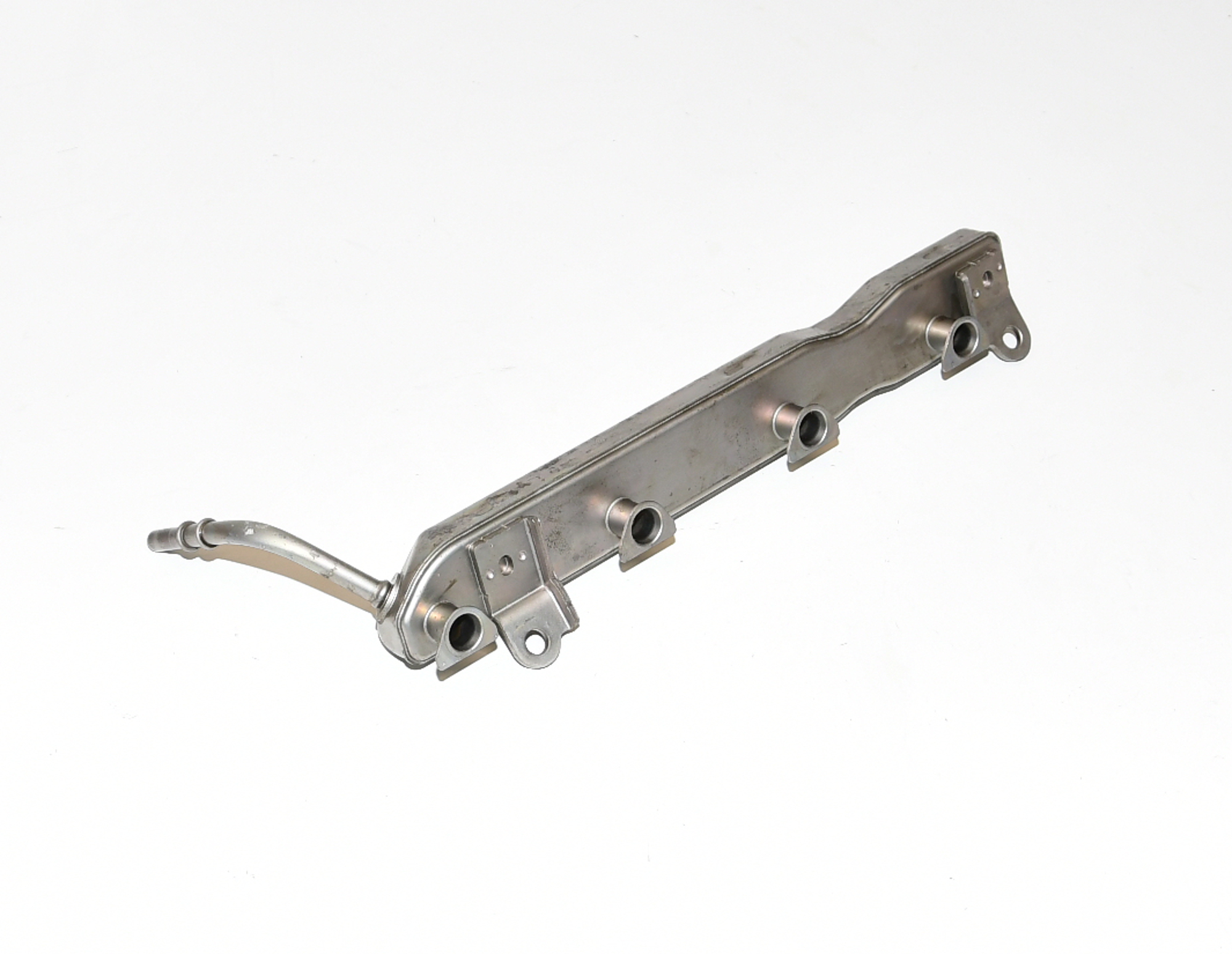 Kraftstoffverteiler Einspritzleiste  2381447020 Yaris P9 Original Toyota 