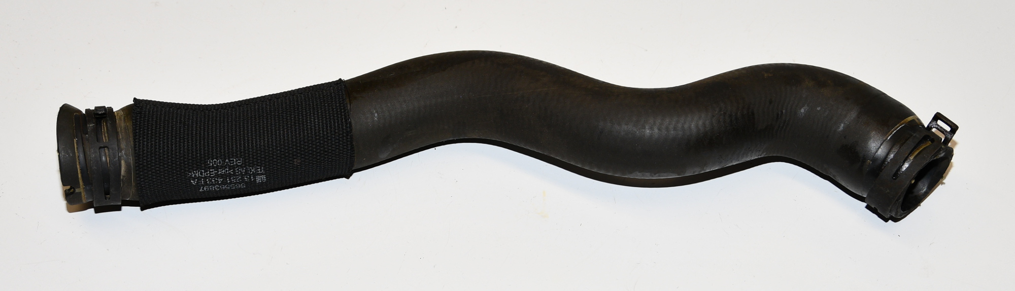 Kühlmittelschlauch Kühlwasserschlauch   13251433 Astra J Caravan Original 