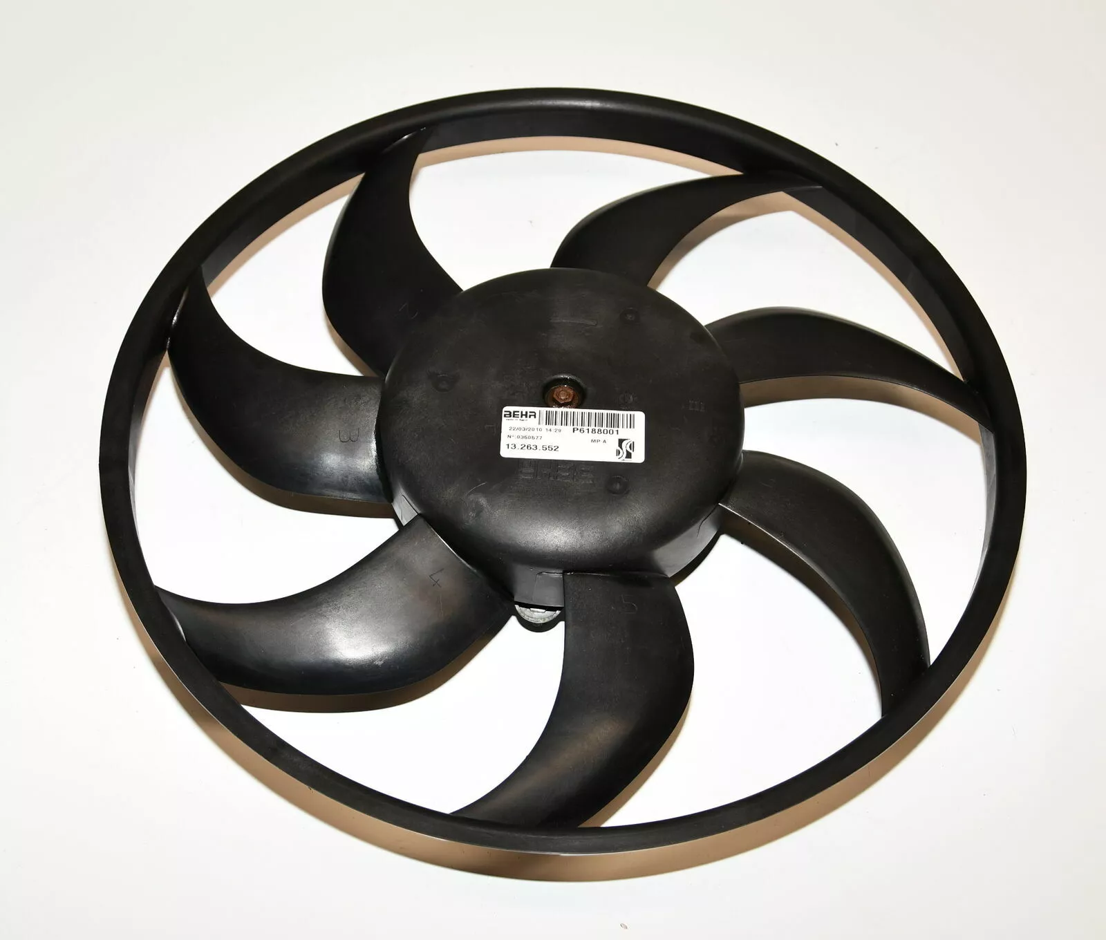 Lüftermotor Kühlerlüfter  13263552 Corsa D Original Behr 