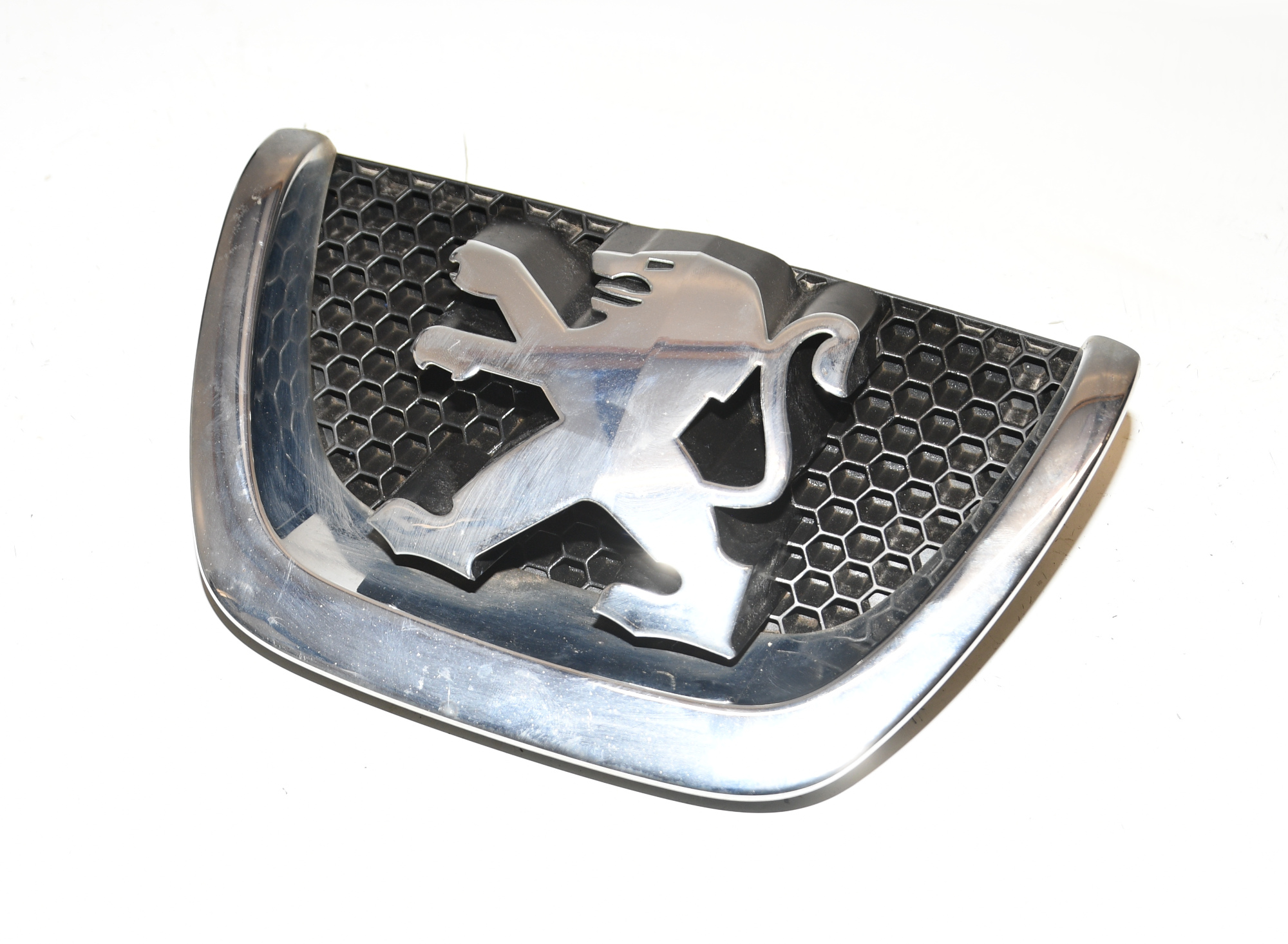 Emblem Zeichen Kühlergrill  7810P9 206+ Original Peugeot 
