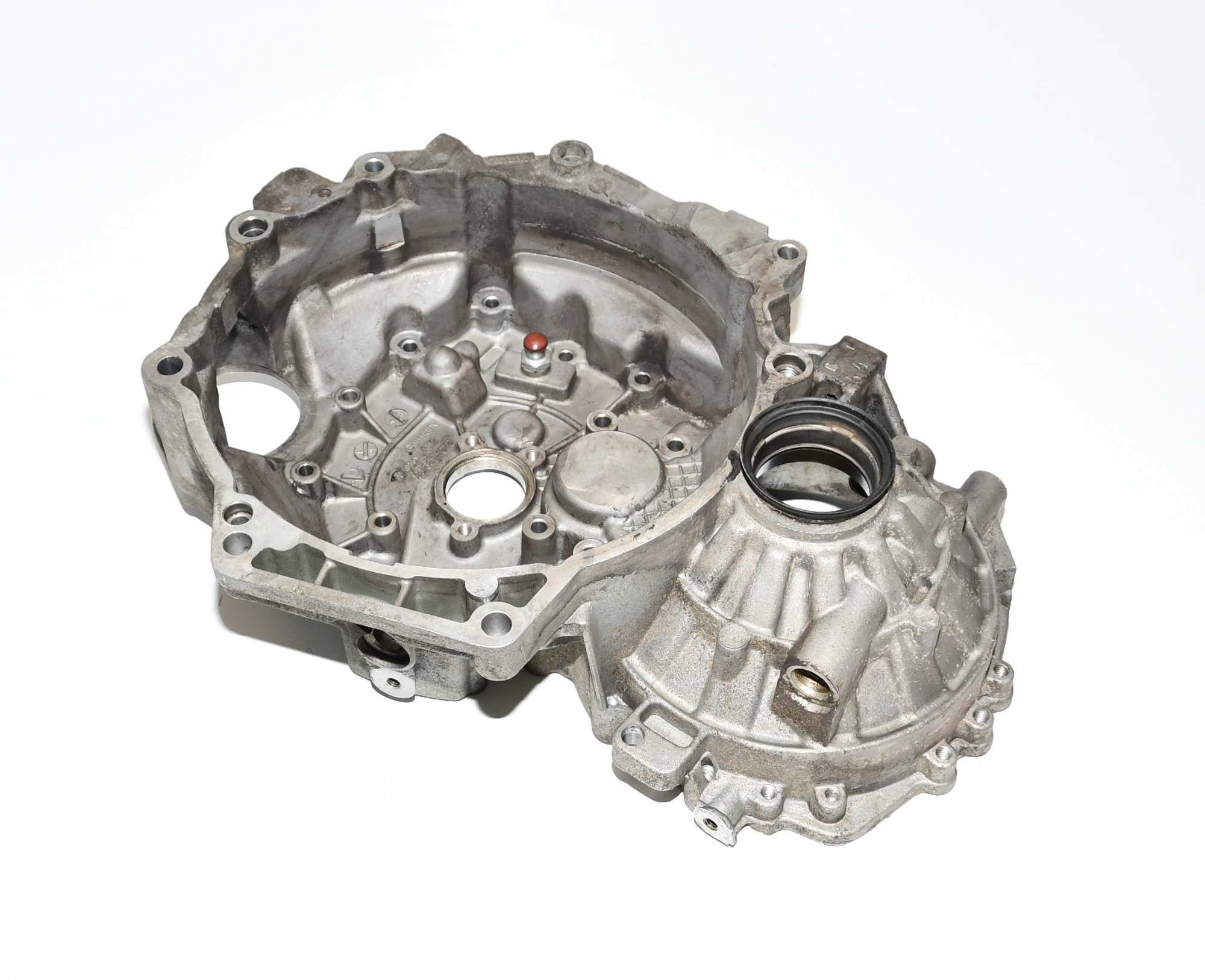 Kupplungsgehäuse Getriebe  02J301107D Polo 9N EWR Original VW 