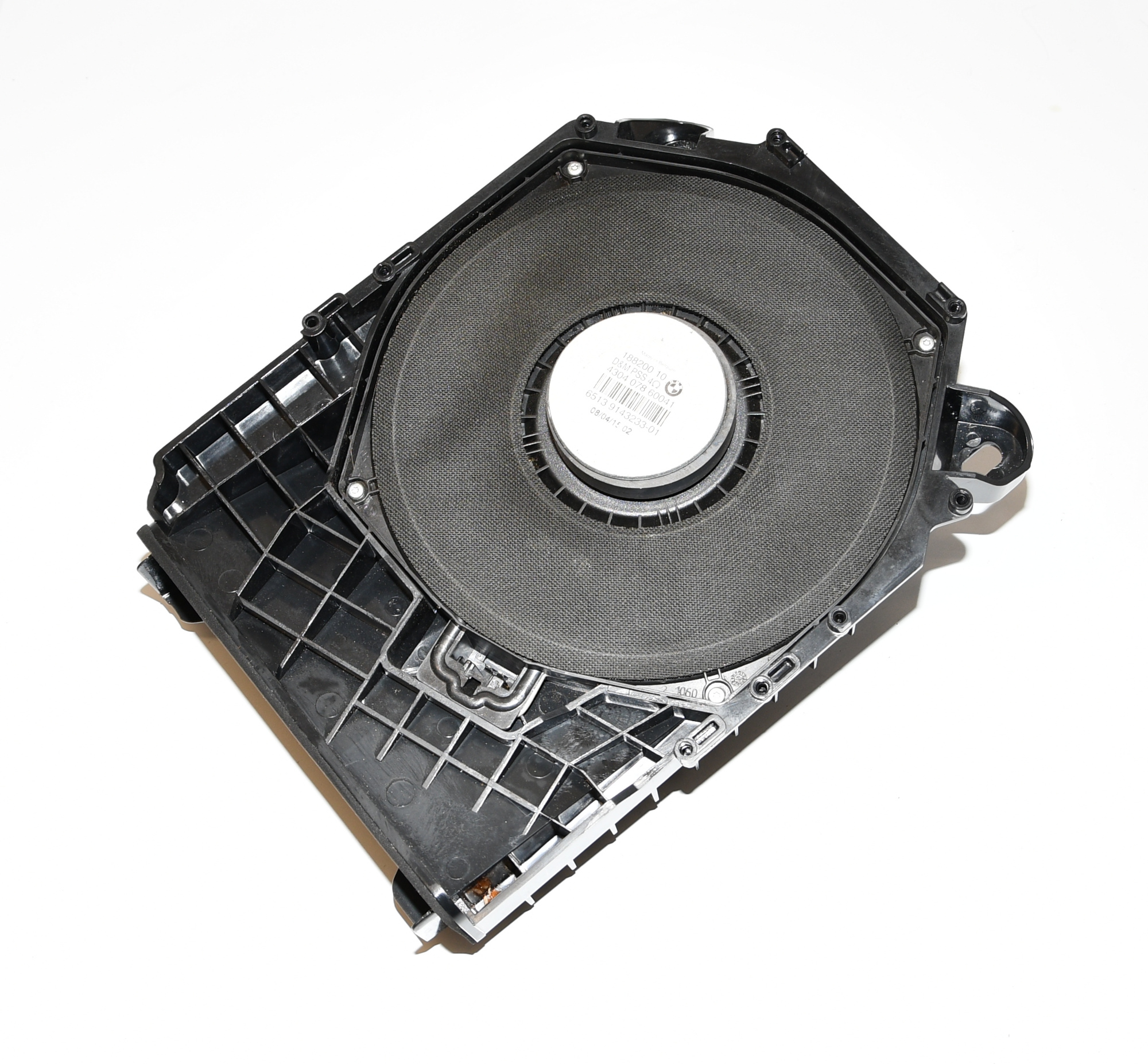 Zentralbass Subwoofer Links 65139143233 E87 116i Original BMW 