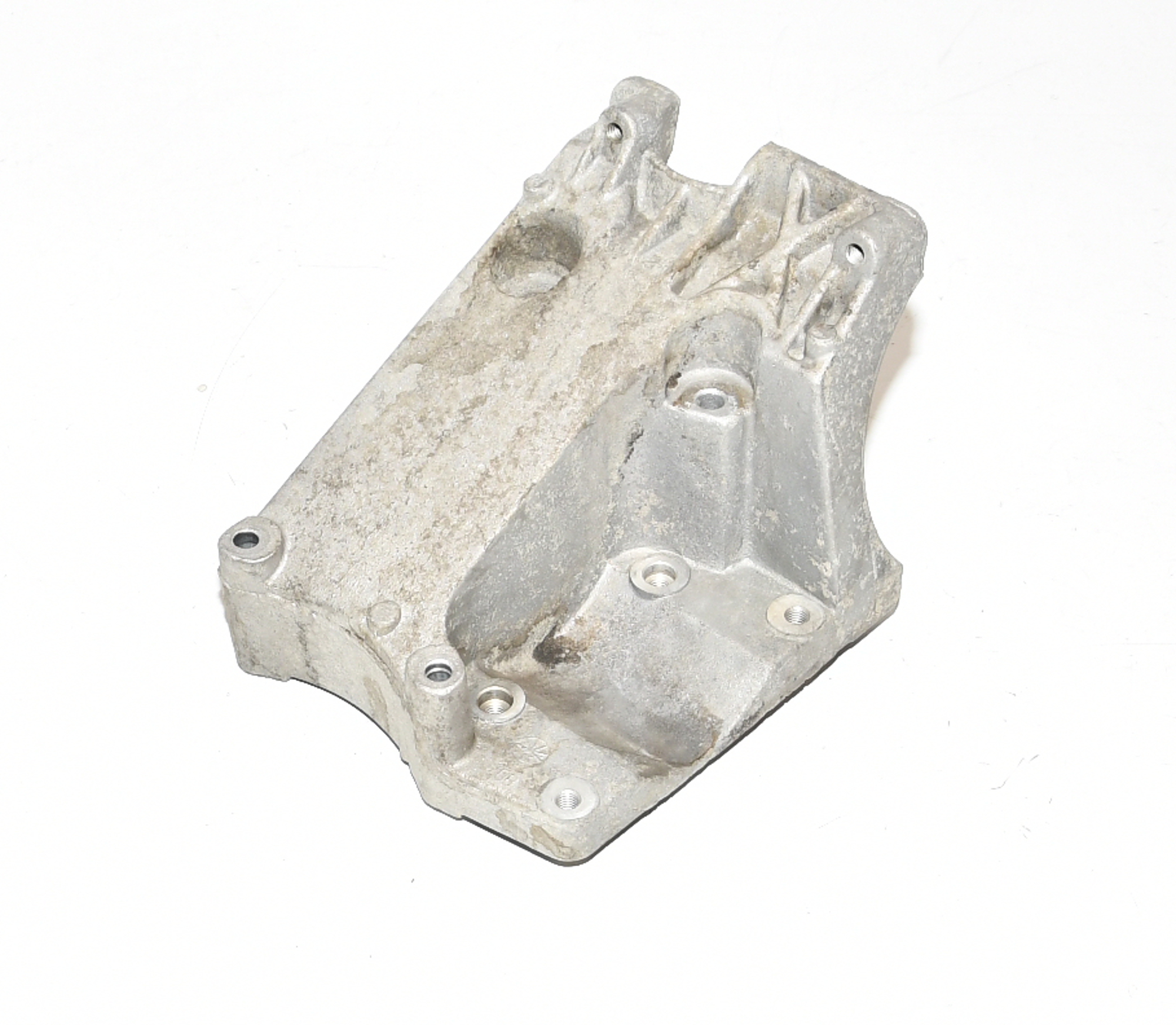Kompakthalter Aggregatehalter  4M50-190624-CC C30 1.6 74KW B4164S3 Original 