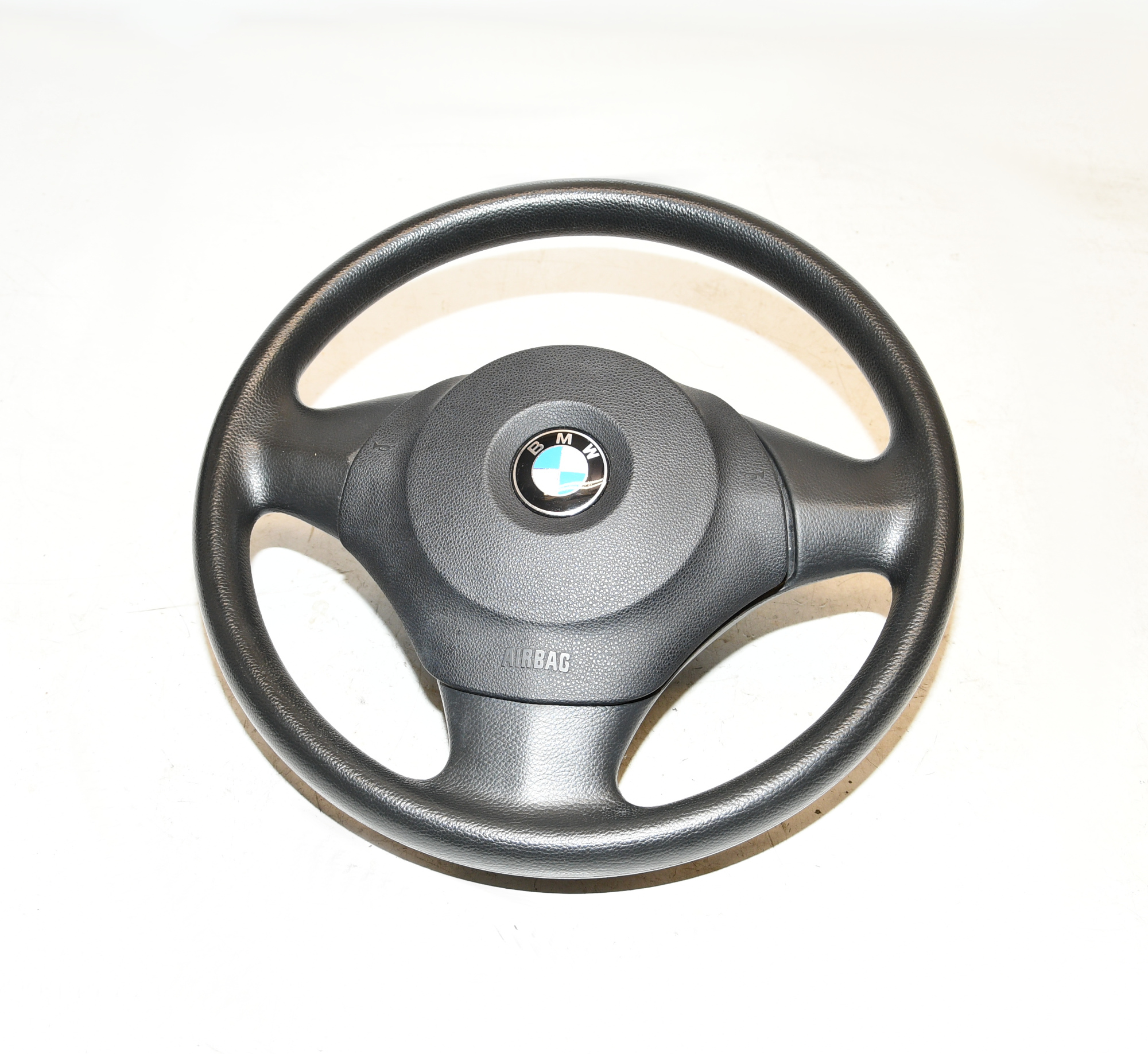 Lenkrad 3-Speichen  Lenkrad 32306763076 E81 Original BMW   Leder 