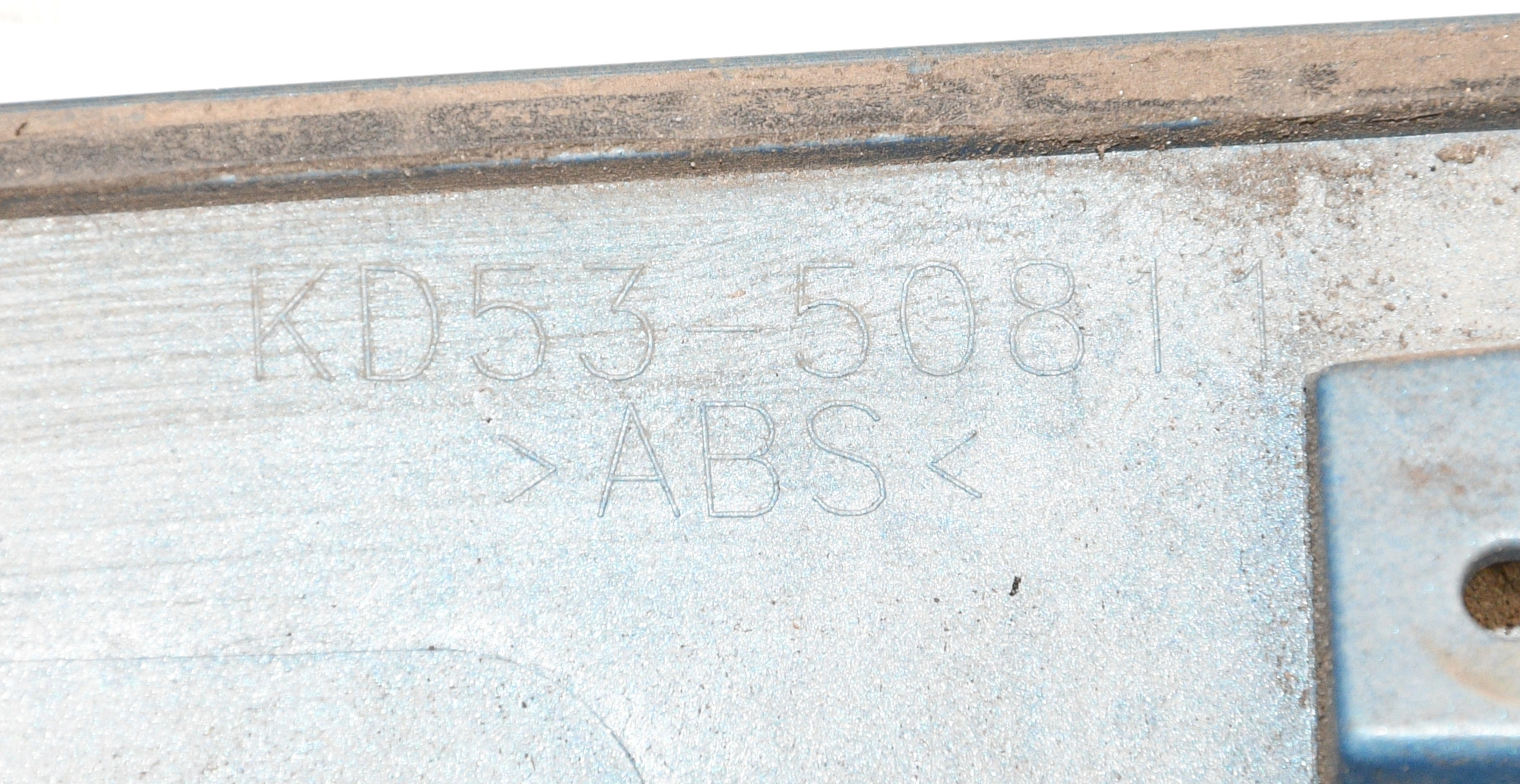 Griffleiste Heckklappe  KD53-50811 41B Sky Blue CX 5 AWD  Original Mazda 