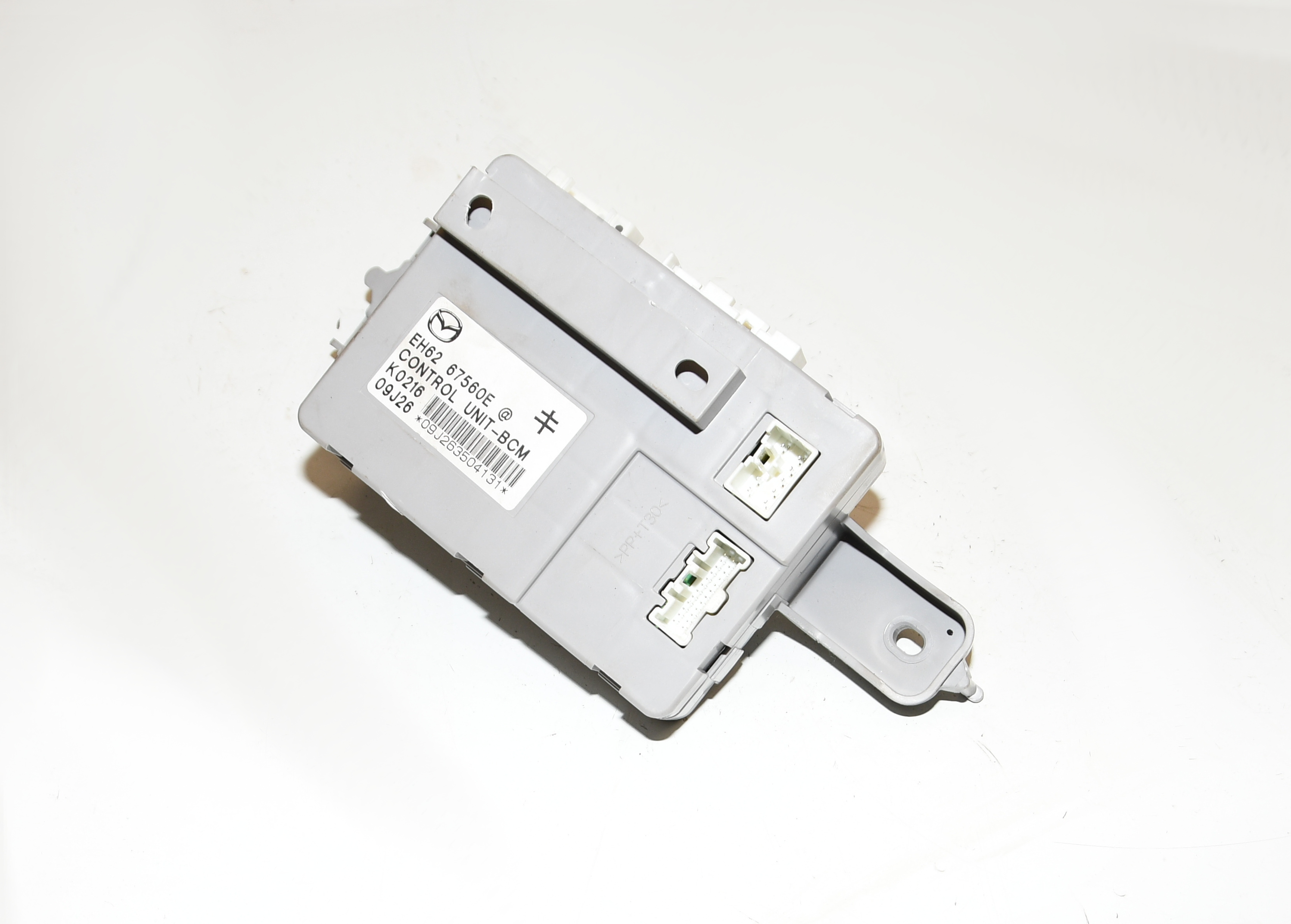 Bordnetzsteuergerät BCM Body Control Module  EH62-67-560E CX - 7 AWD ER Orig. 