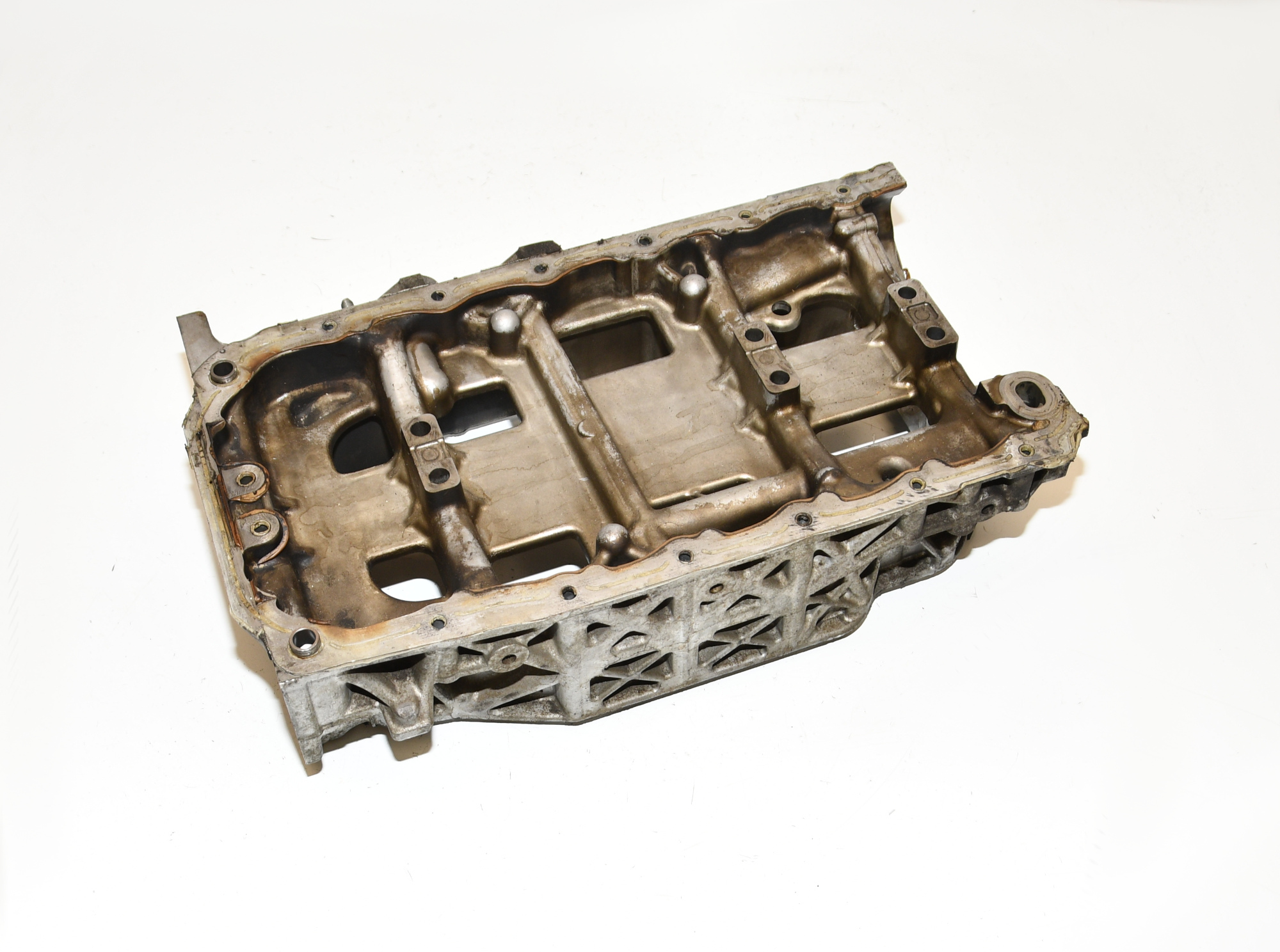 Kurbelgehäuse Motorblock  Unterteil R2AA-10-380 CX - 7 AWD ER 2,2 127KW R2AA 