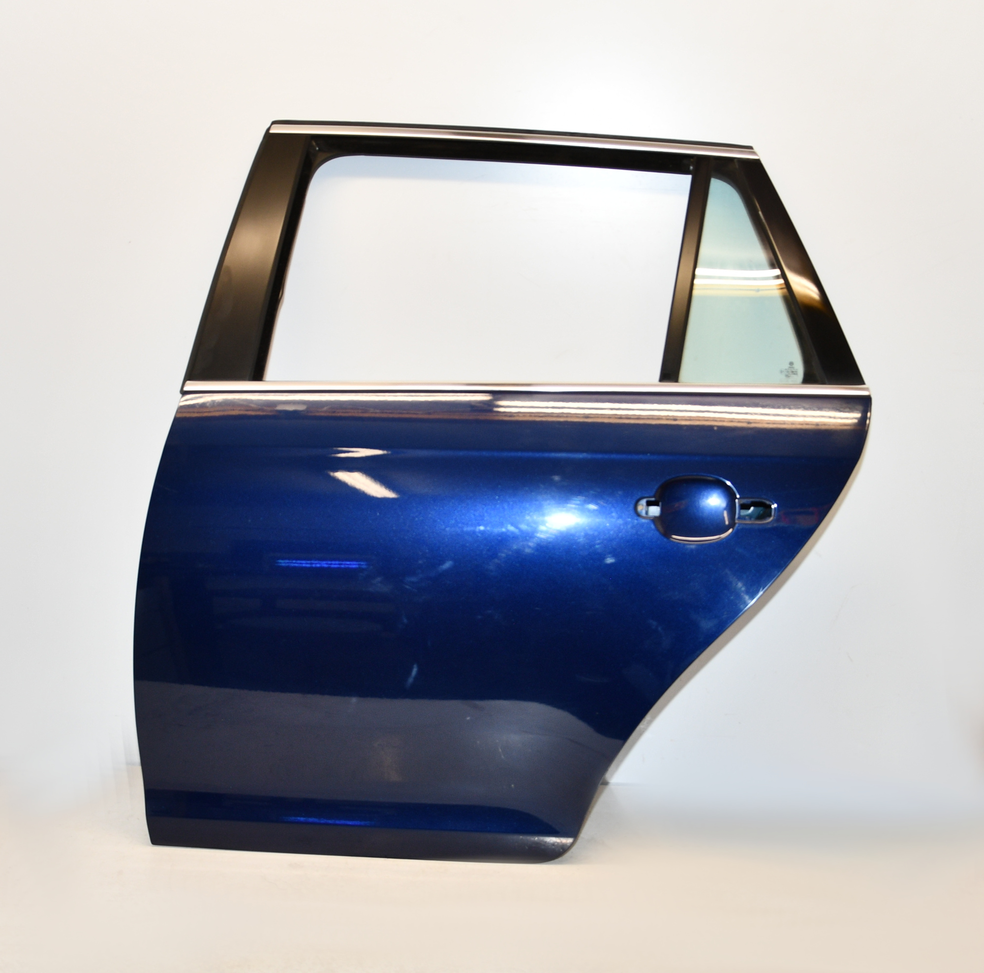 Tür Beifahrerseite Hinten,Rechts 1K9833055 LD5Q Shadow Blue	 Golf 5 V Variant 