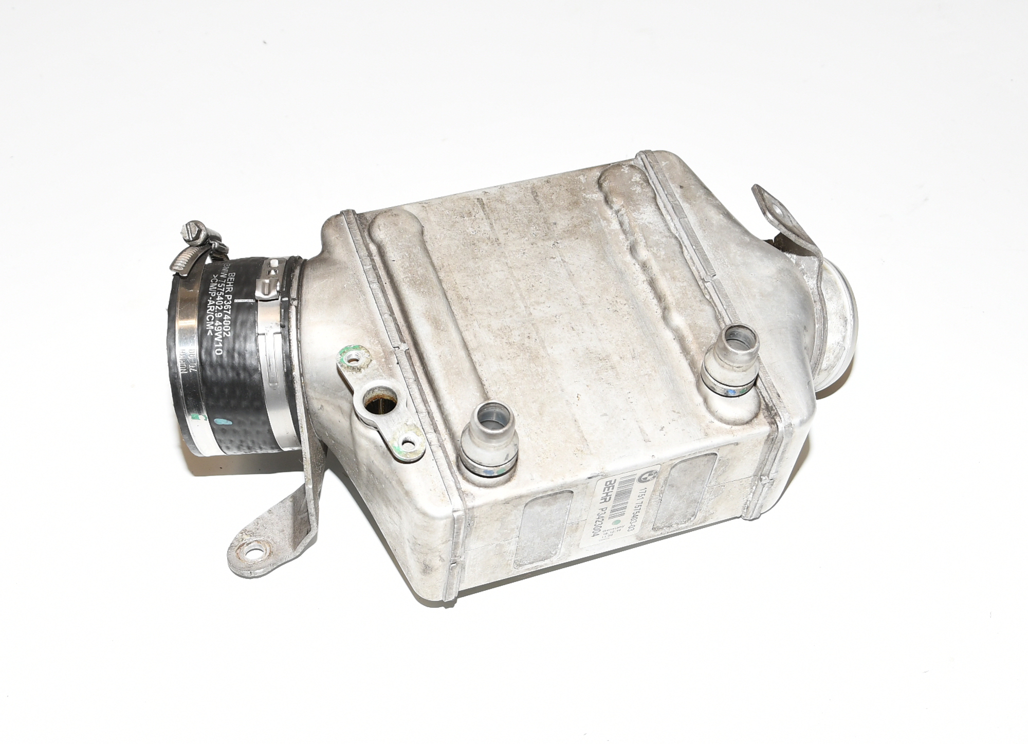 Ladeluftkühler LLK Intercooler Links Zyl. 5-8 17517575403 X6 E71 Original BMW 