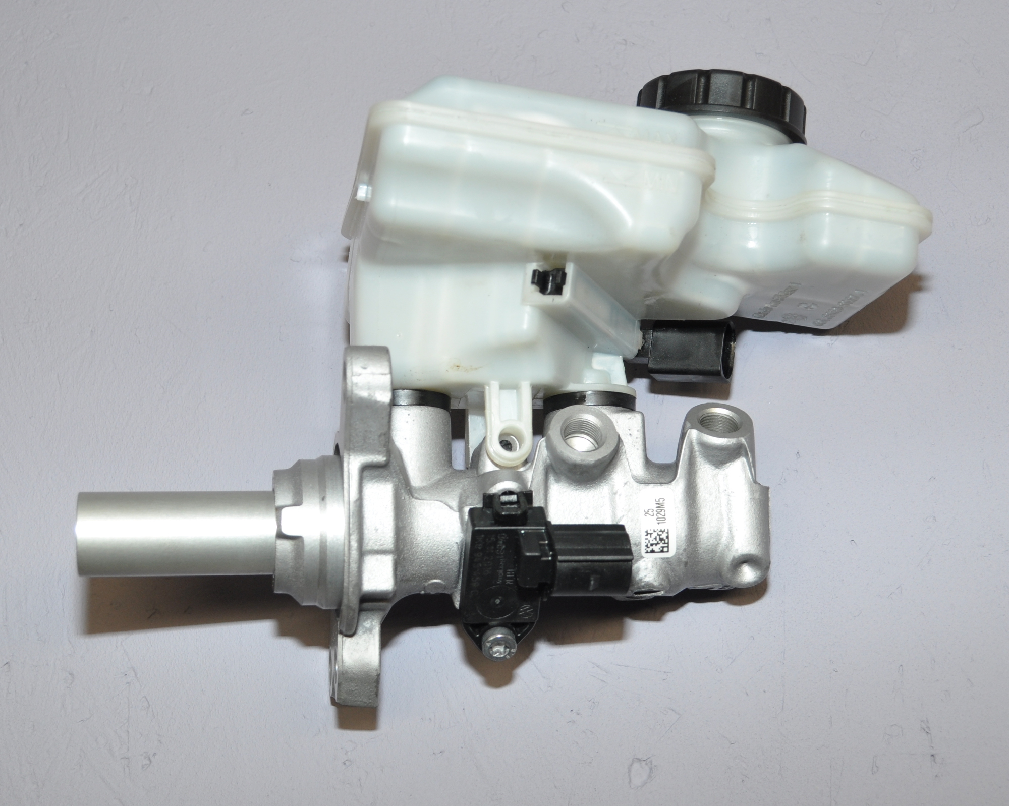 Tandem-Hauptbremszylinder  5Q1611021A  Golf 7 Variant Original VW 