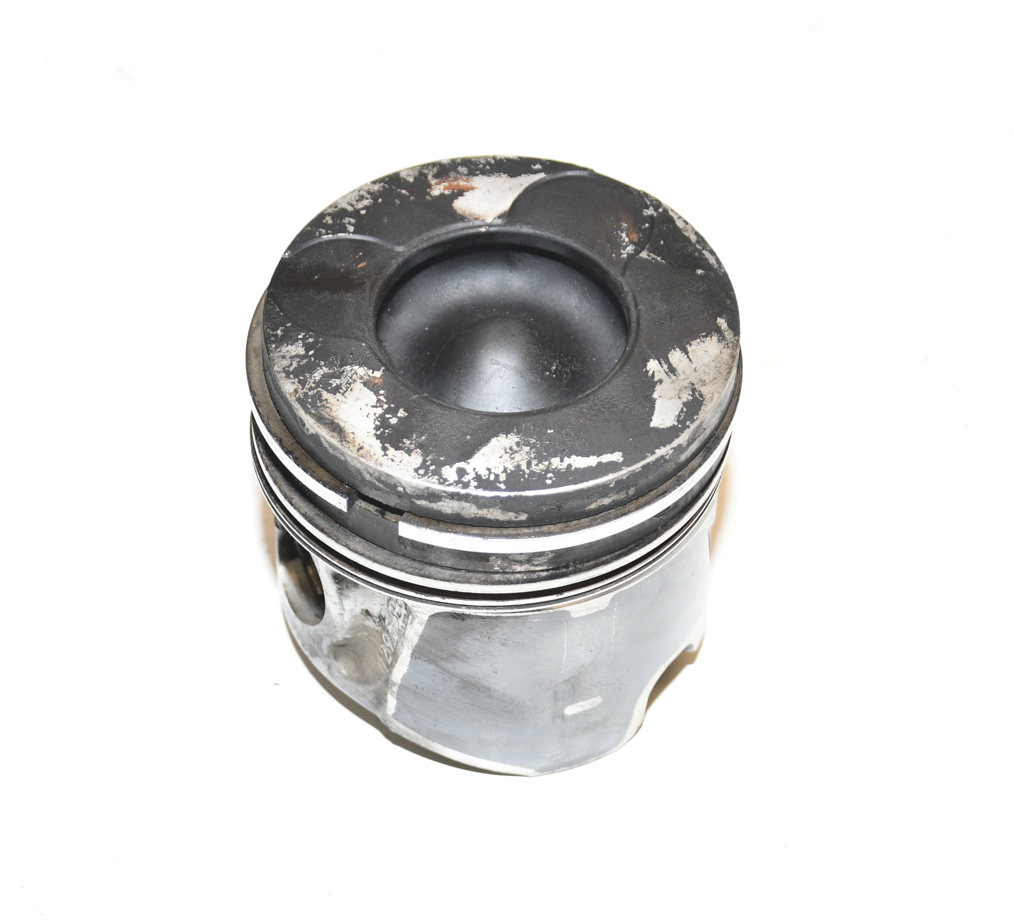 Kolben  8653658 V50 2,0 100KW D4204T Original Volvo 