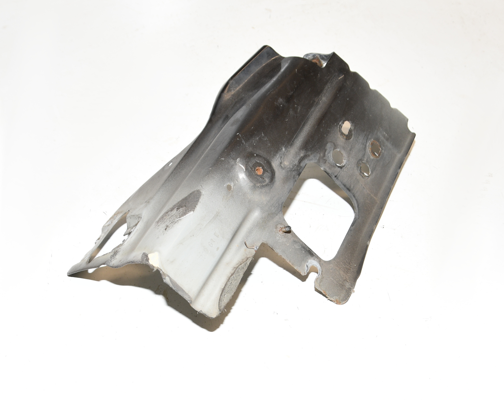 Schließteil Blende Kotflügel Vorne,Links Querträger 7782666955 NV676 Orig. 