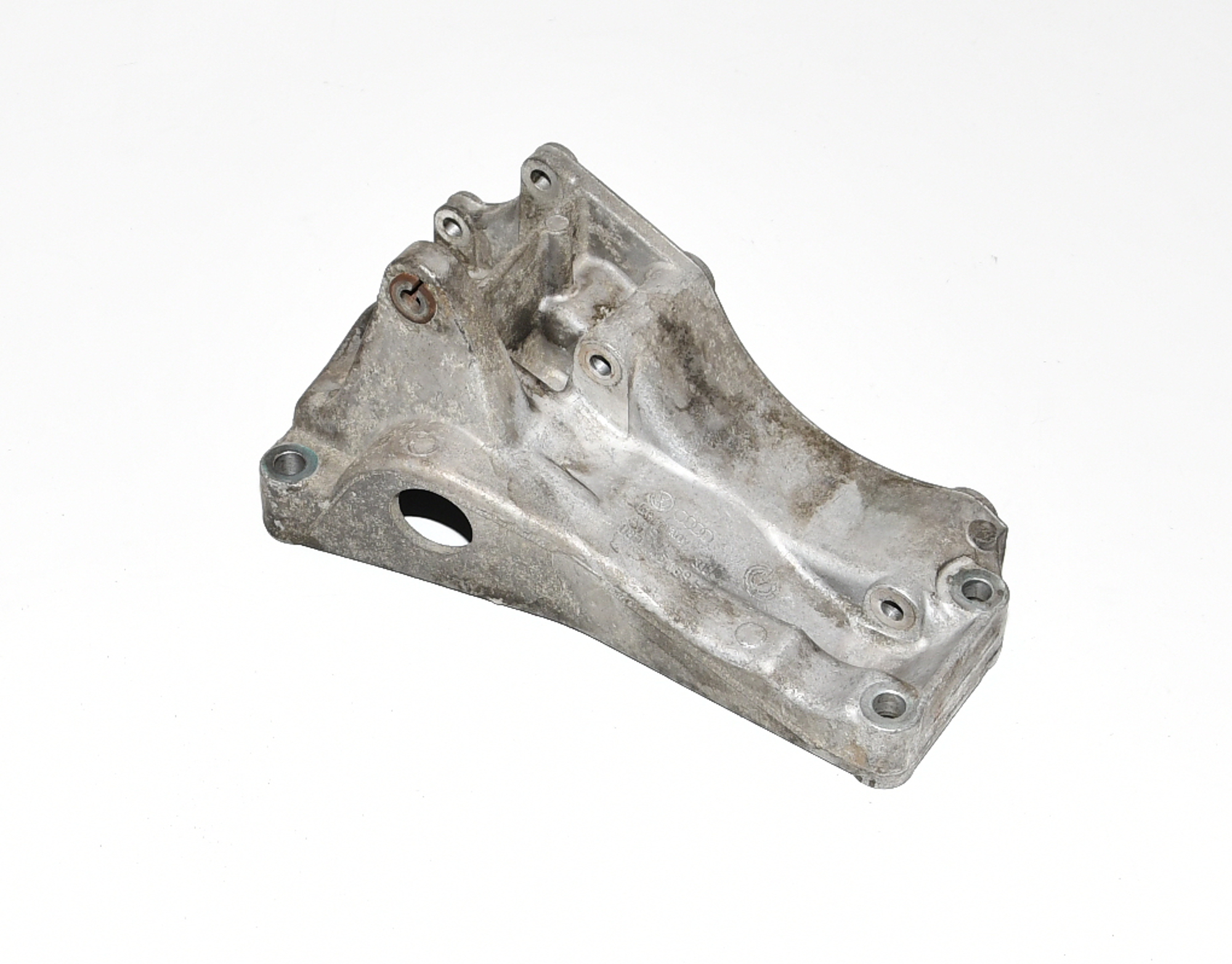 Kompakthalter Aggregatehalter  Lichtmaschine 030145169H Golf 4 IV 1,4 55KW AKQ 