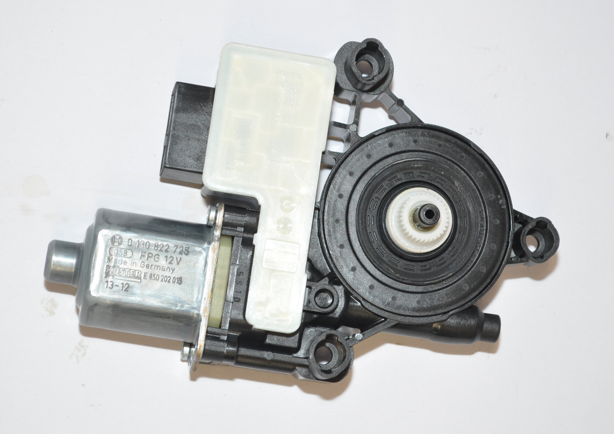 Fensterhebermotor Hinten,Links 5Q0959811A Golf Sportsvan Original Bosch 