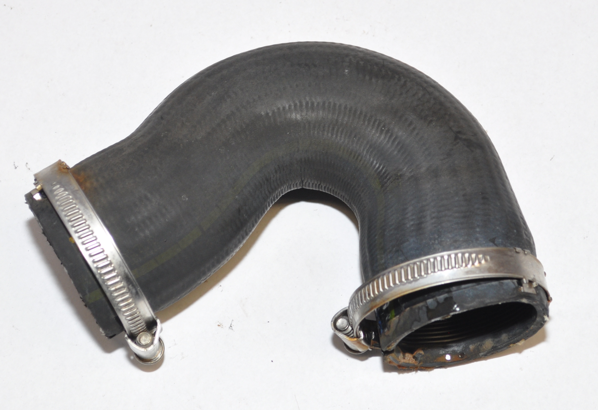 Druckschlauch Ladeluftschlauch  6R0145834F Rapid Original VW 