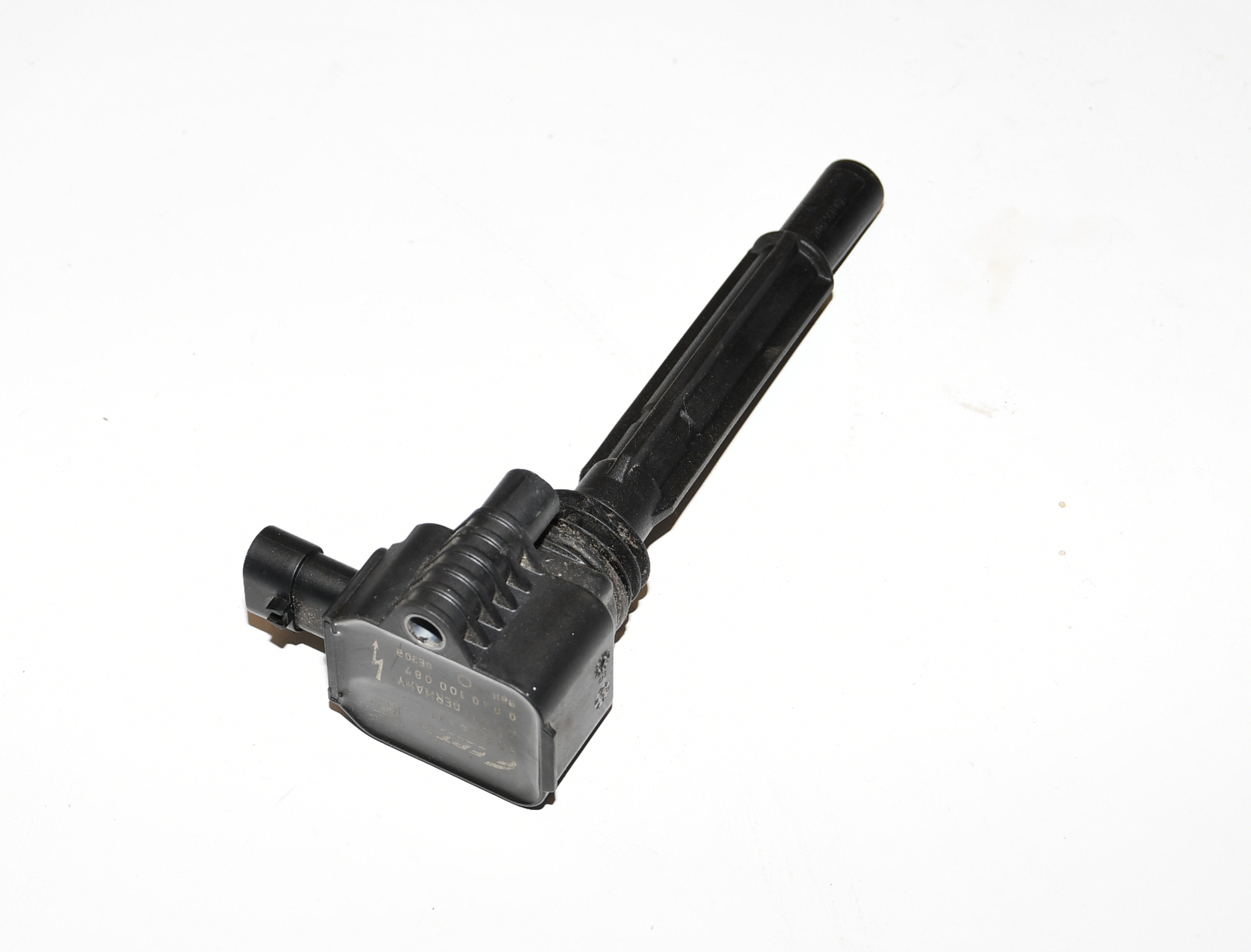 Zündspule Zündkerzenstecker  55234131 500C Cabrio 0,9 77KW 199 B6.000 Orig. 