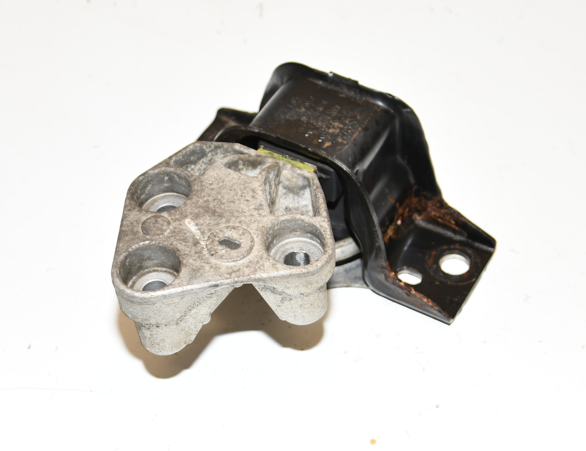 Motorlager Motorhalterung Motorstütze  8200281186 Clio 3 III 1,2 55KW D4F740 