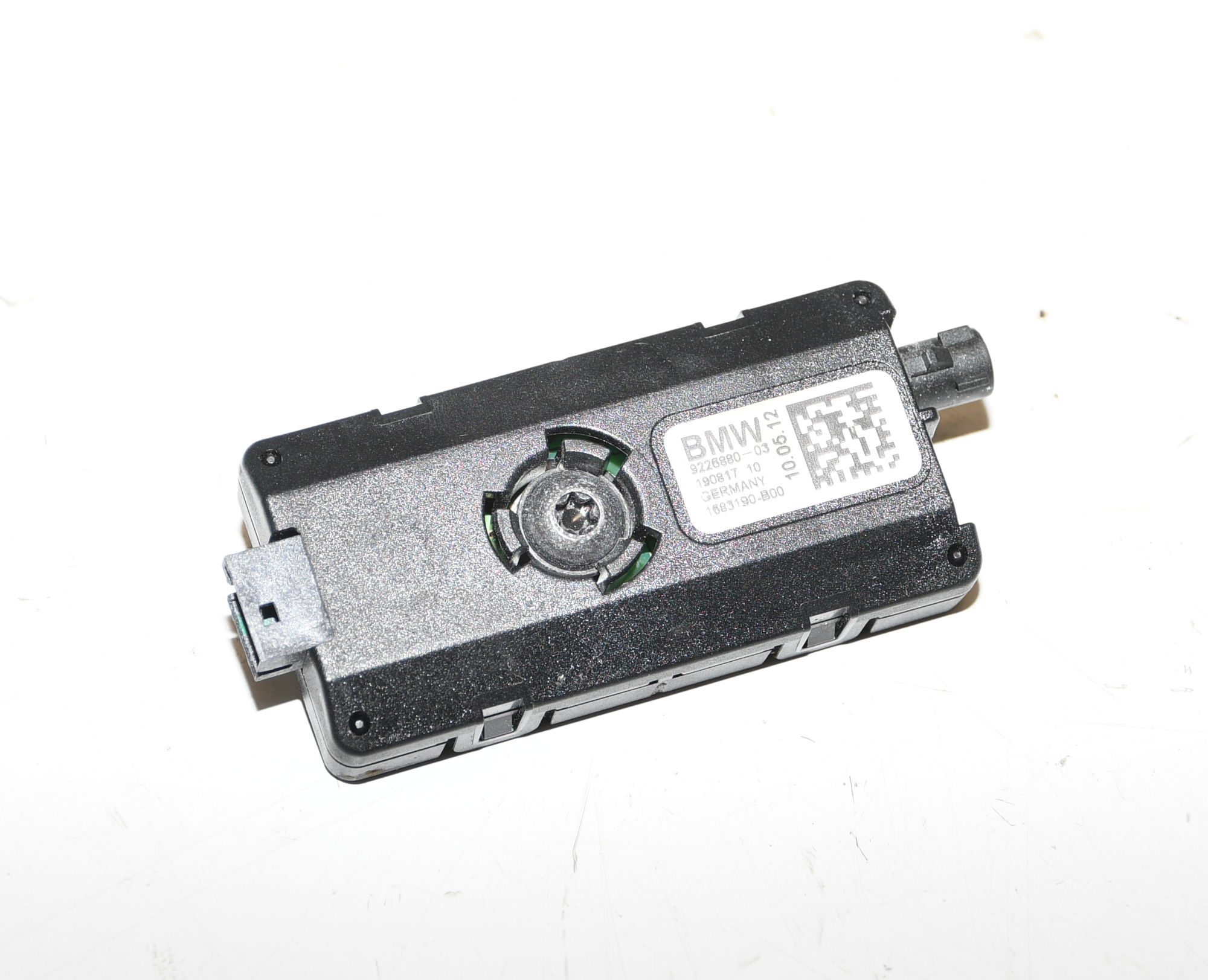 Antennenverstärker  9226880 F21 114I Original BMW 