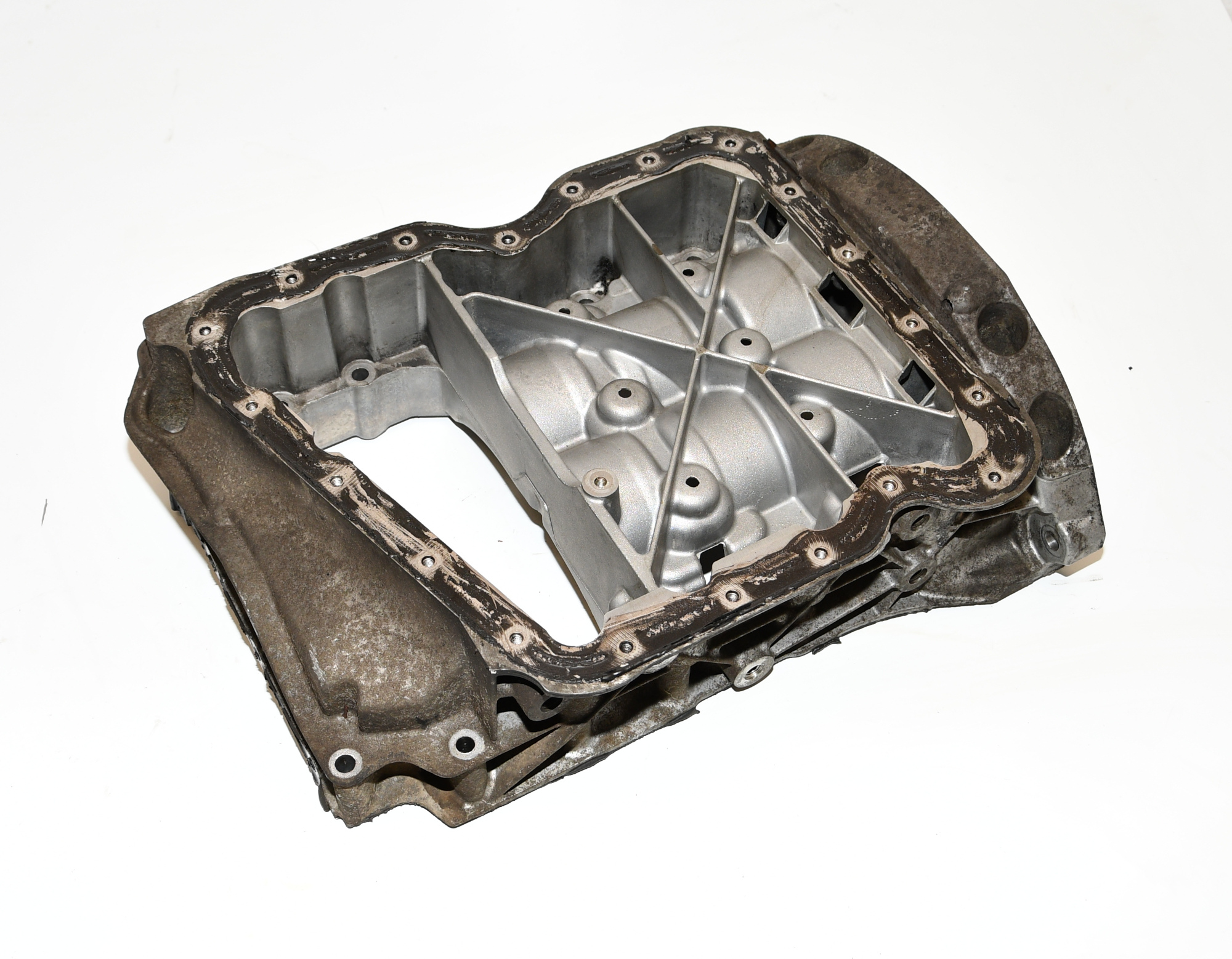 Kurbelgehäuse Motorblock  Zwischengehäuse 8200381557 Laguna III Grandtour 