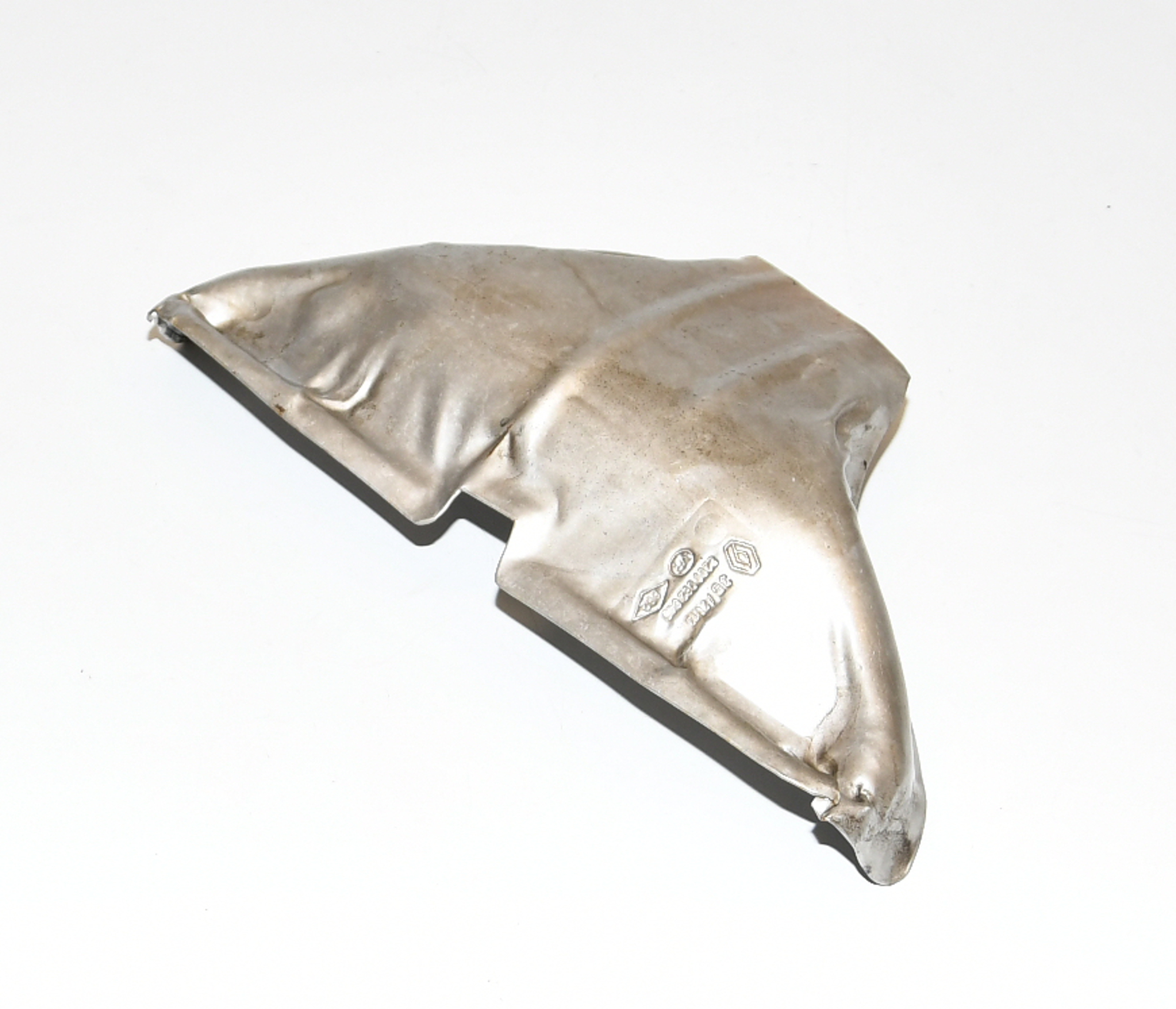 Hitzeschutzblech Warmluftfangblech Warmluftblech  8200082645 Twingo II Original 