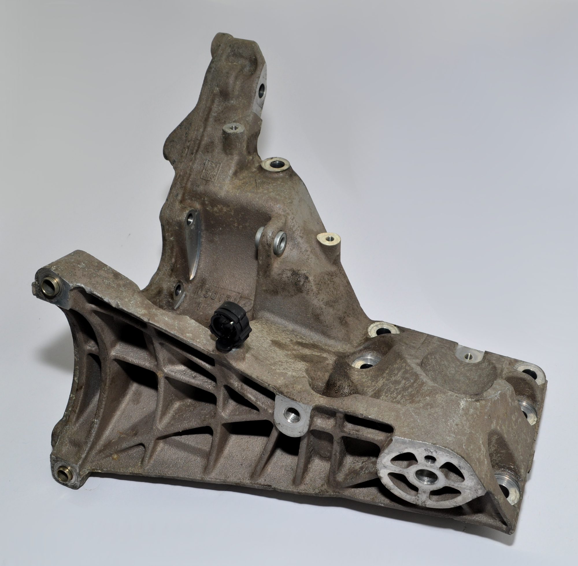 Konsole Aggregateträger  9481022135R Cayenne S 9P 4,5L 4800 Original Porsche 