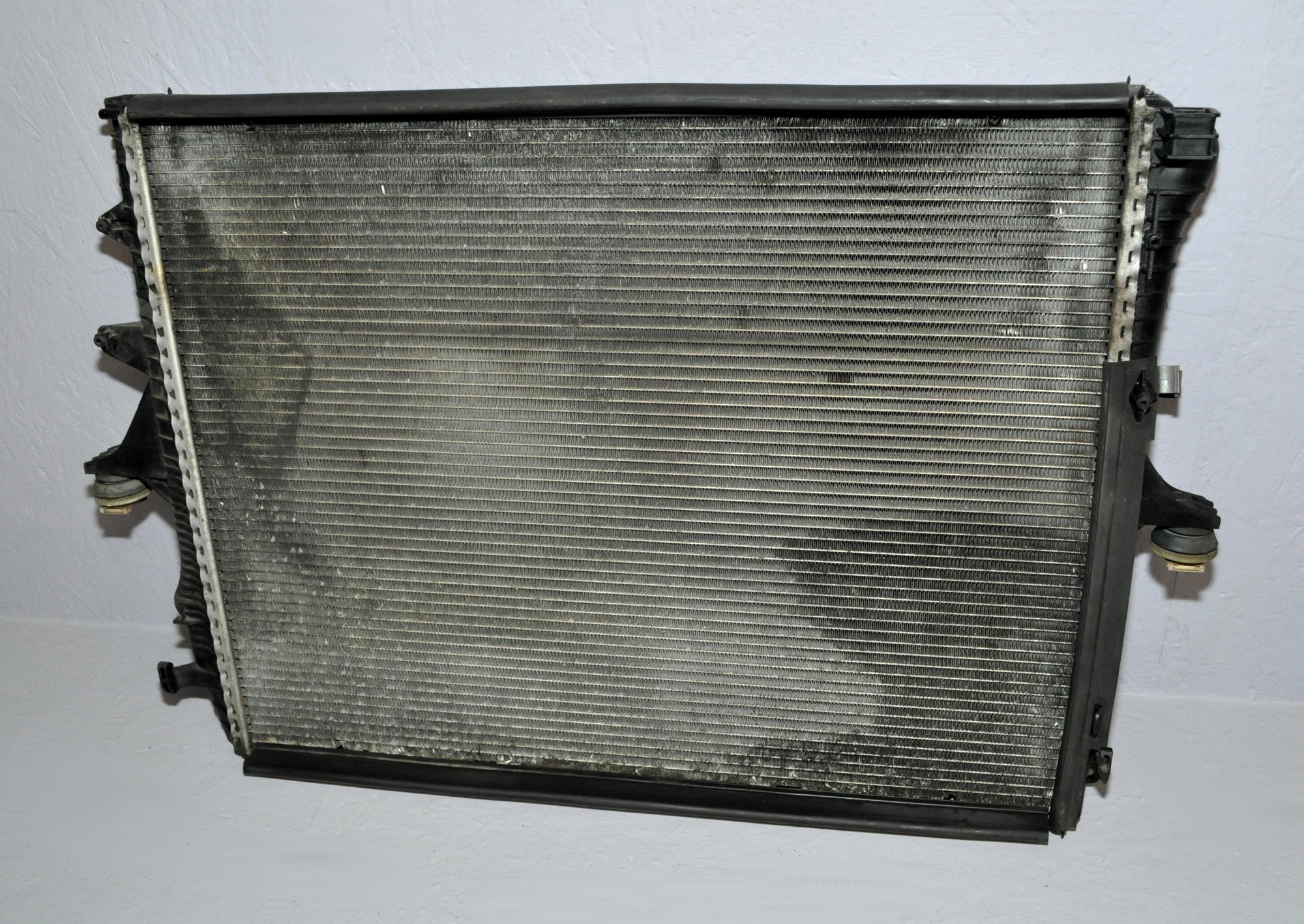 Wasserkühler Kühlmittelkühler Vorne 7L0121253 Cayenne S 9P Original Behr 