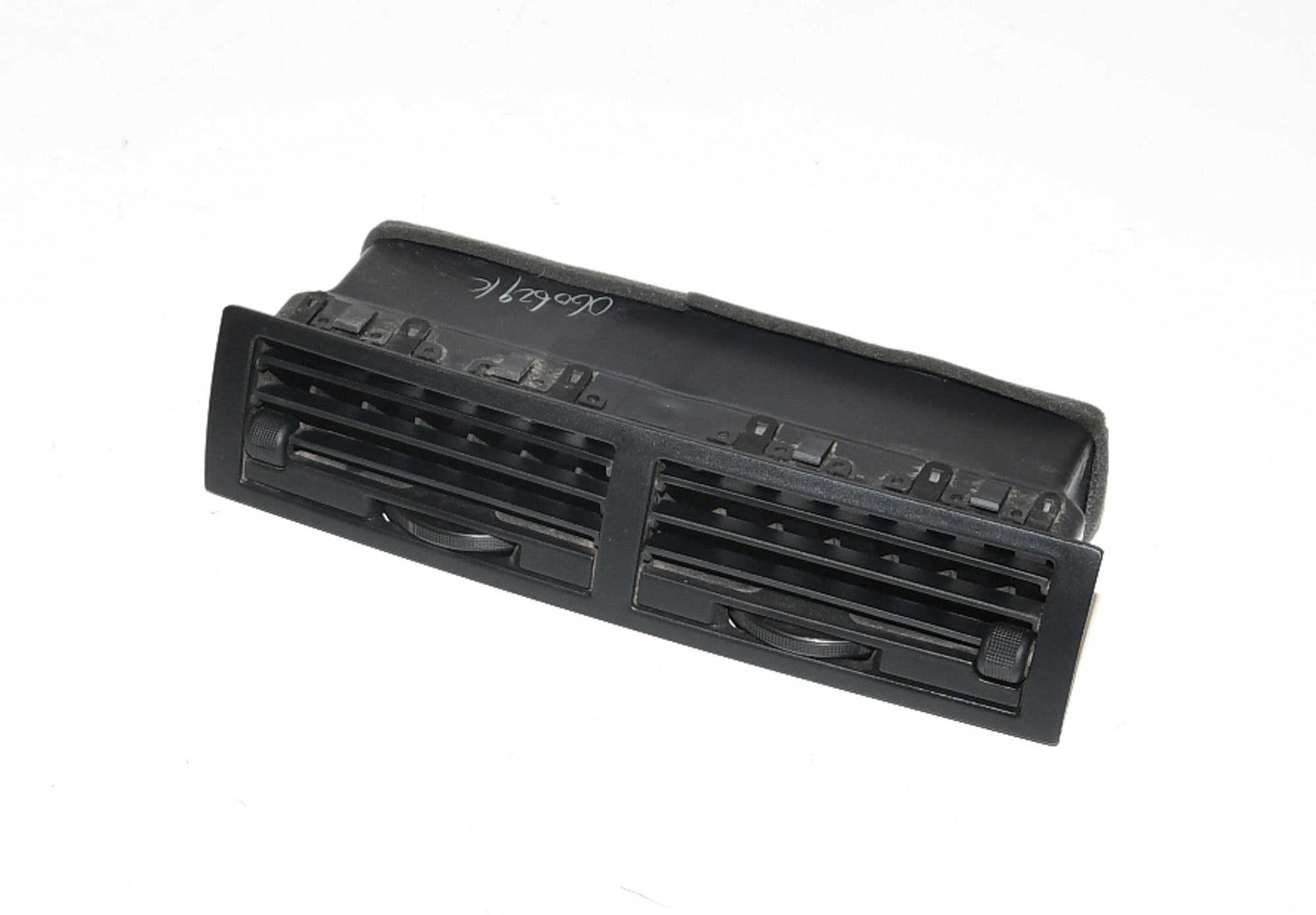 Luftströmer Frischluftdüse Vorne,Mitte D374-64-930C97 Mazda 2 DY Original   