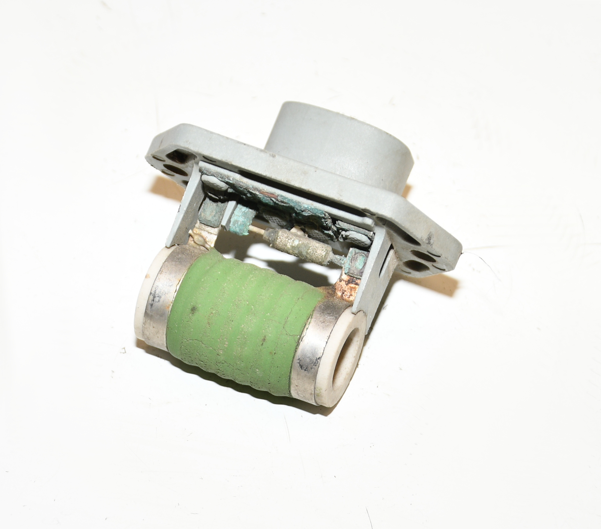 Vorwiderstand Gebläseregler  C201-15-15Y Mazda 2 DY Original Mazda 
