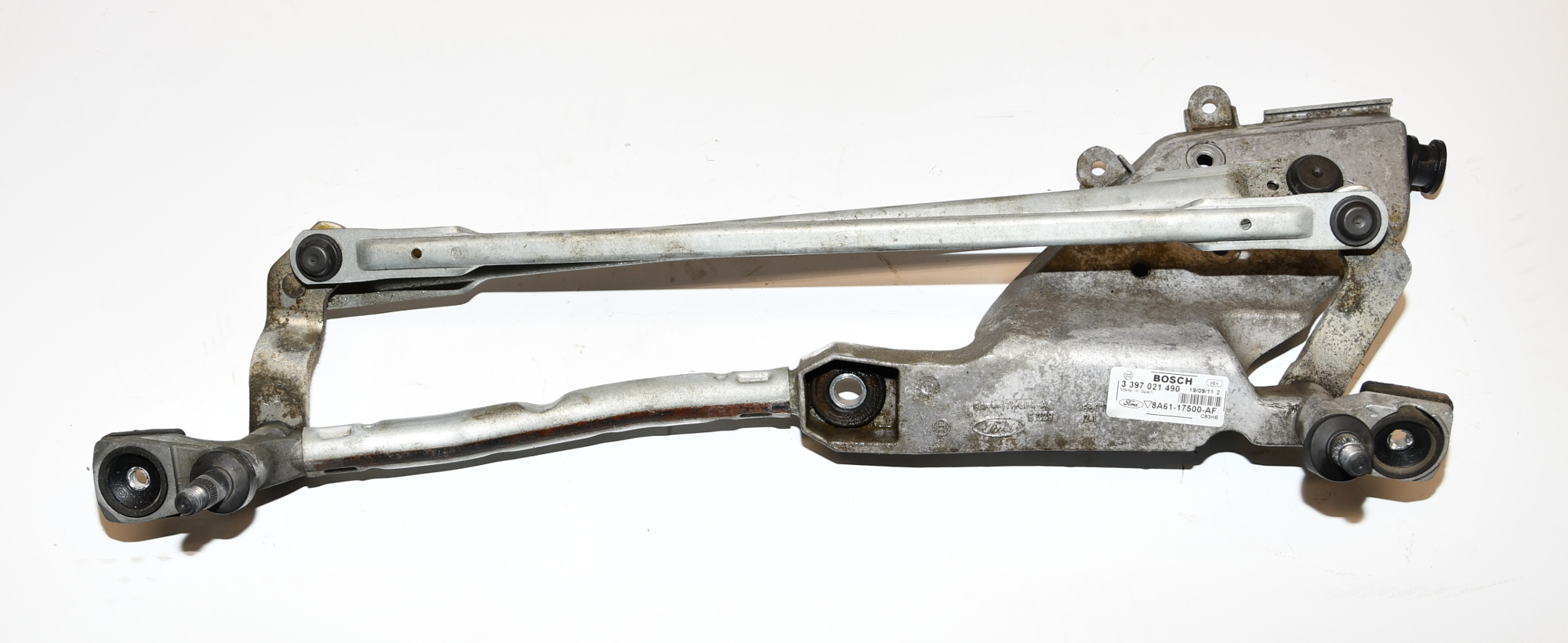 Scheibenwischeraufnahme Wischergestänge Vorne 8A61-17500-AF Fiesta VI Original 