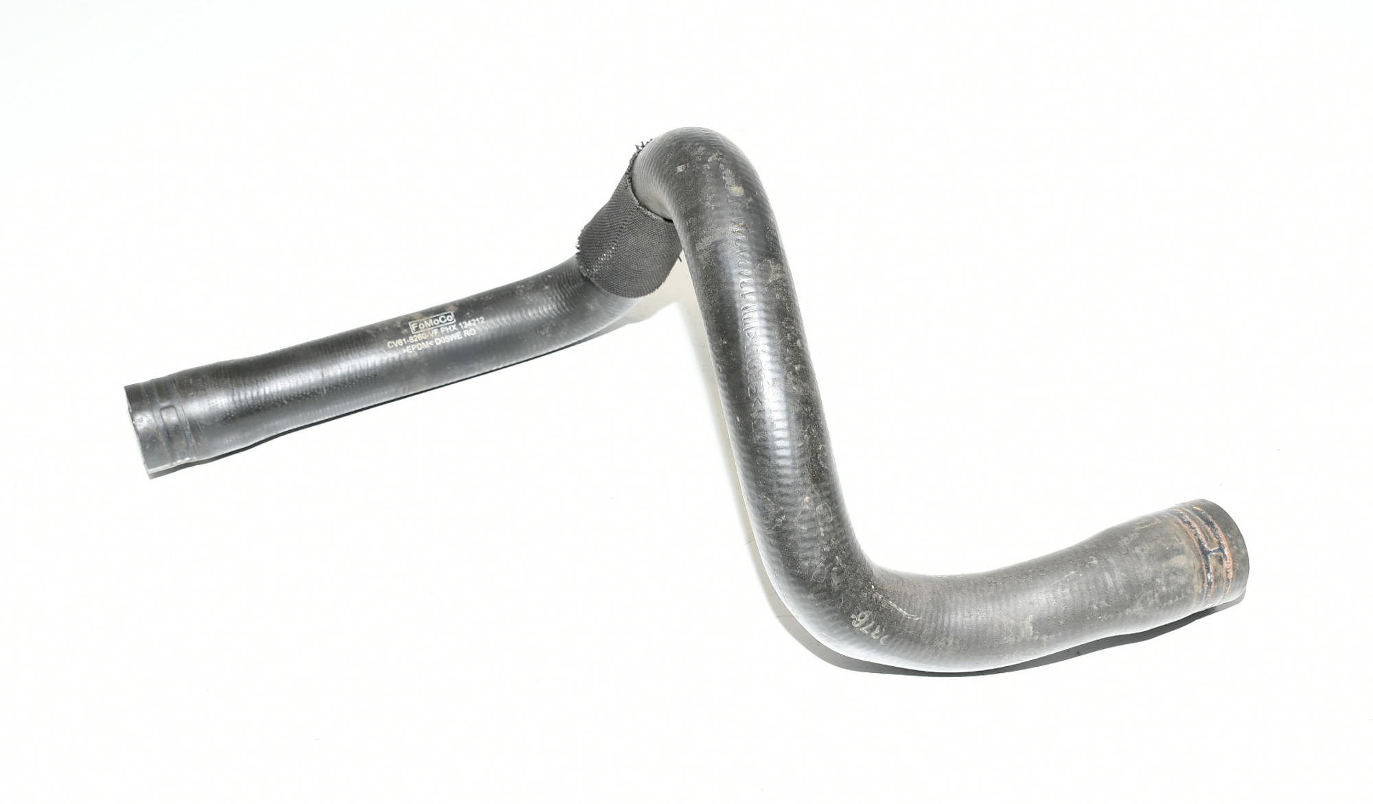 Kühlmittelschlauch Kühlwasserschlauch   CV61-8260-VF Focus 3 III Turnier Ford 